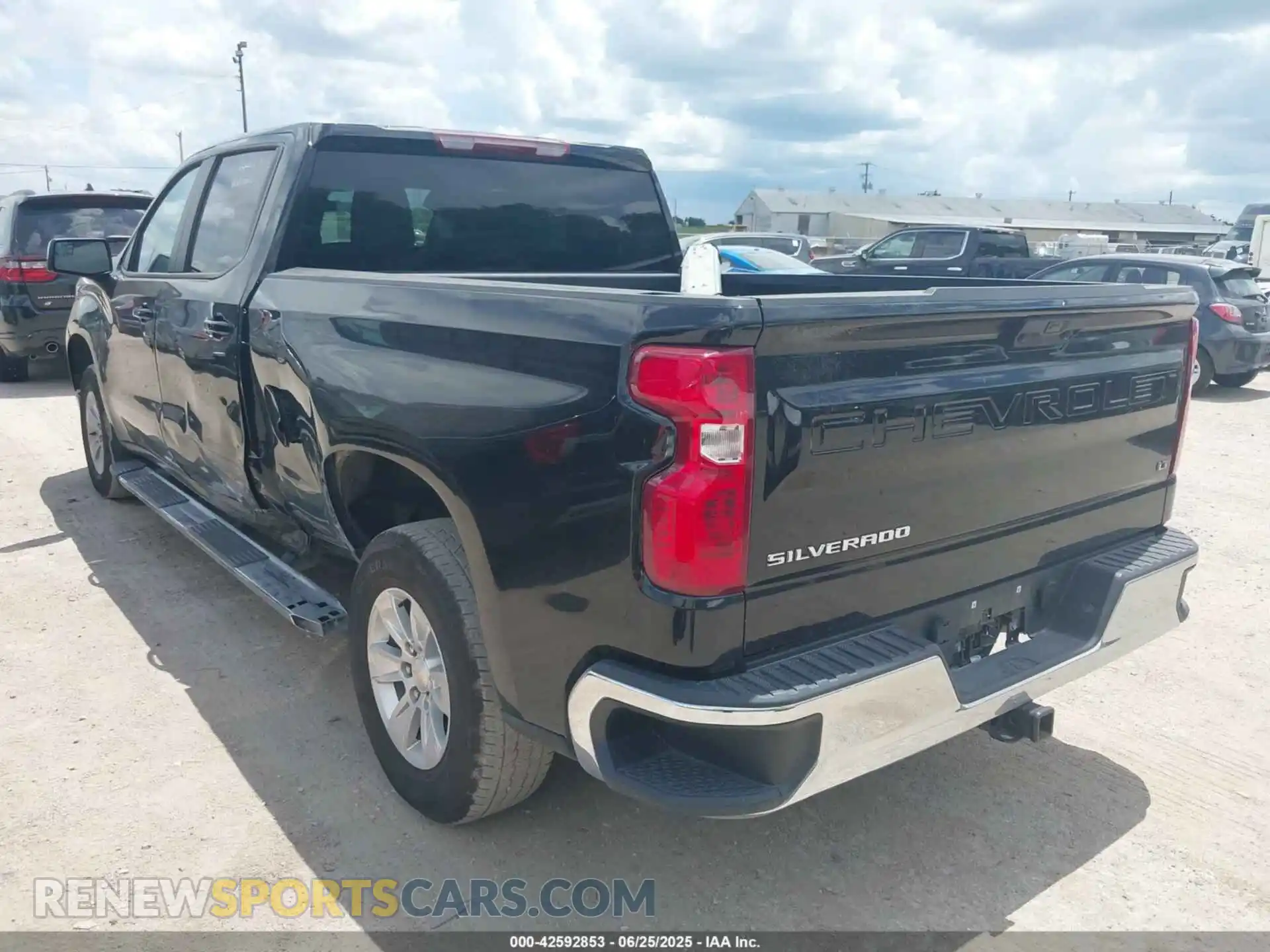 3 Photograph of a damaged car 3GCPACED2RG183399 CHEVROLET SILVERADO 1500 2024