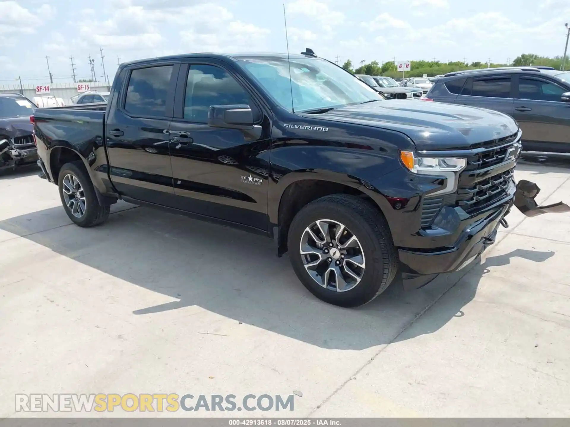 1 Photograph of a damaged car 3GCPADEK0RG272134 CHEVROLET SILVERADO 1500 2024