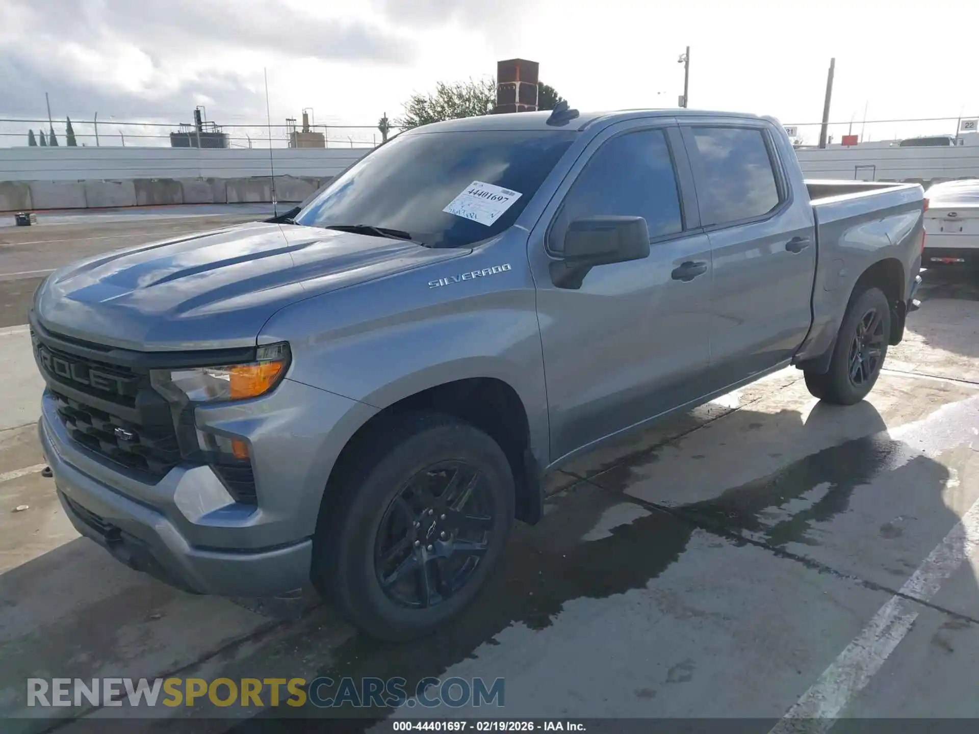 2 Photograph of a damaged car 3GCPDBEKXRG308536 CHEVROLET SILVERADO 1500 2024