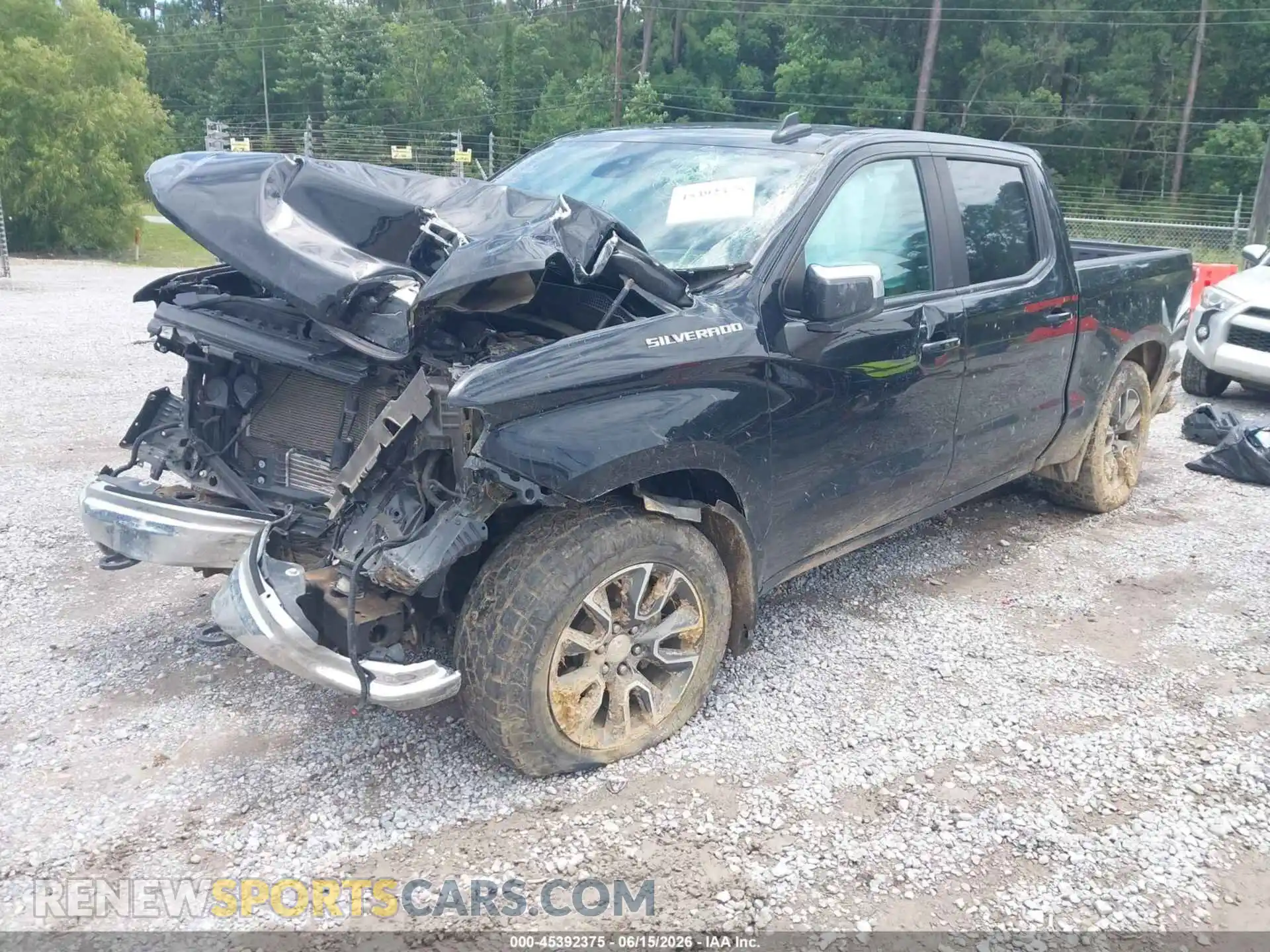 2 Photograph of a damaged car 3GCPDDEKXRG305938 CHEVROLET SILVERADO 1500 2024