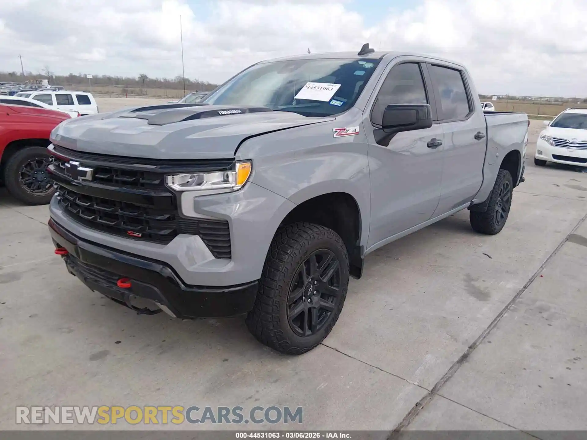 2 Photograph of a damaged car 3GCPDFEK3RG396336 CHEVROLET SILVERADO 1500 2024