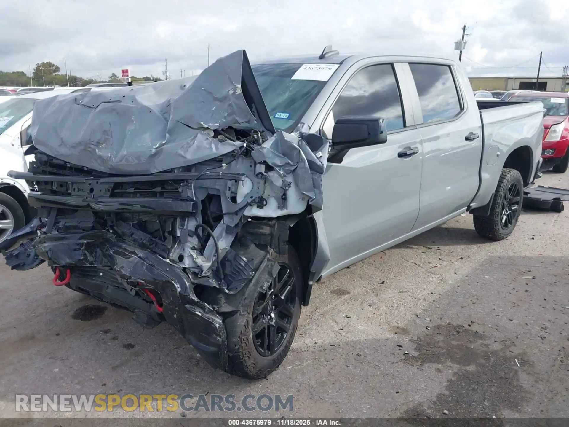 2 Photograph of a damaged car 3GCPDFEK8RG312026 CHEVROLET SILVERADO 1500 2024