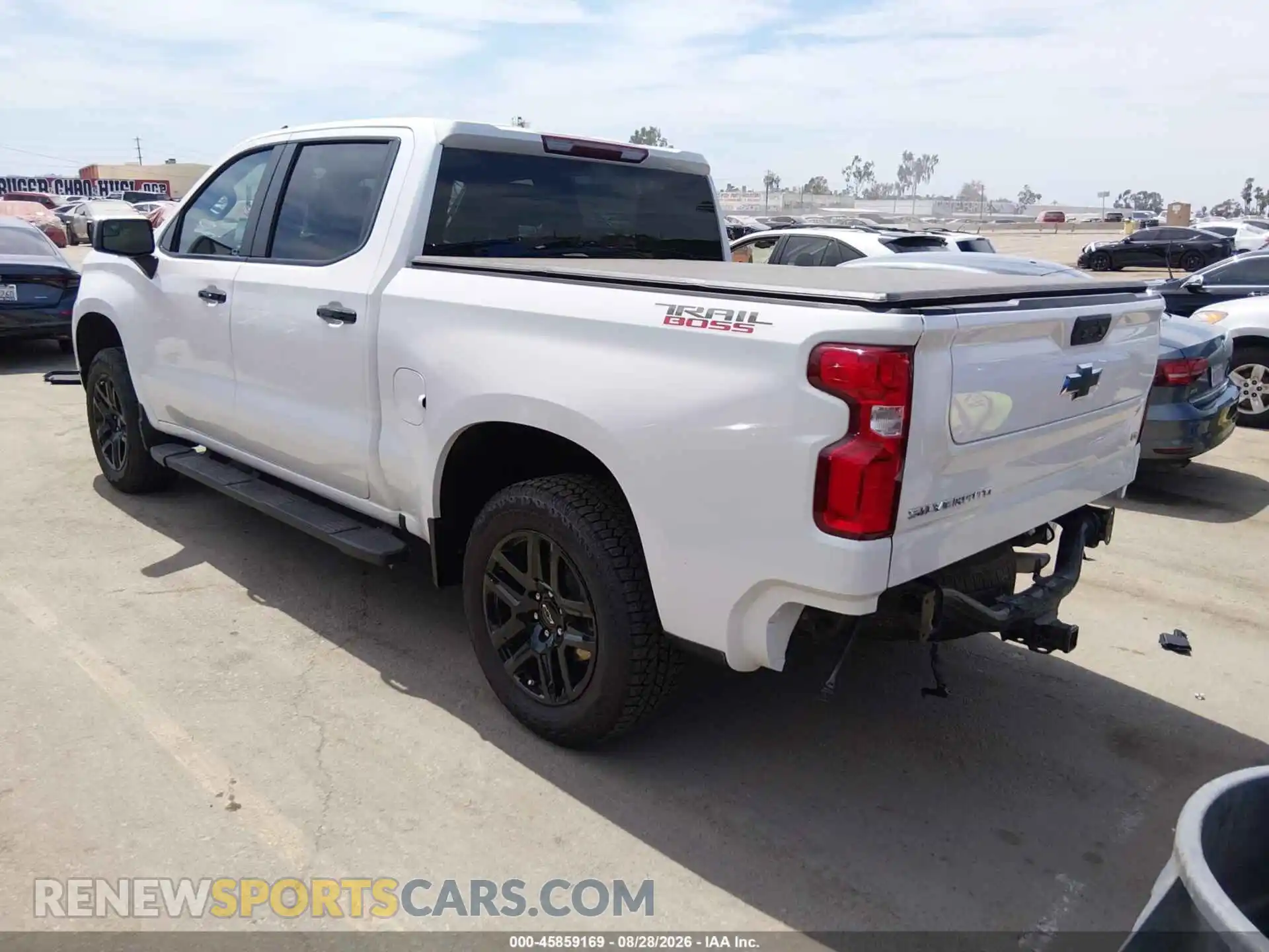 3 fotografías del automóvil dañado 3GCPDFEKXRG133373 CHEVROLET SILVERADO 1500 2024
