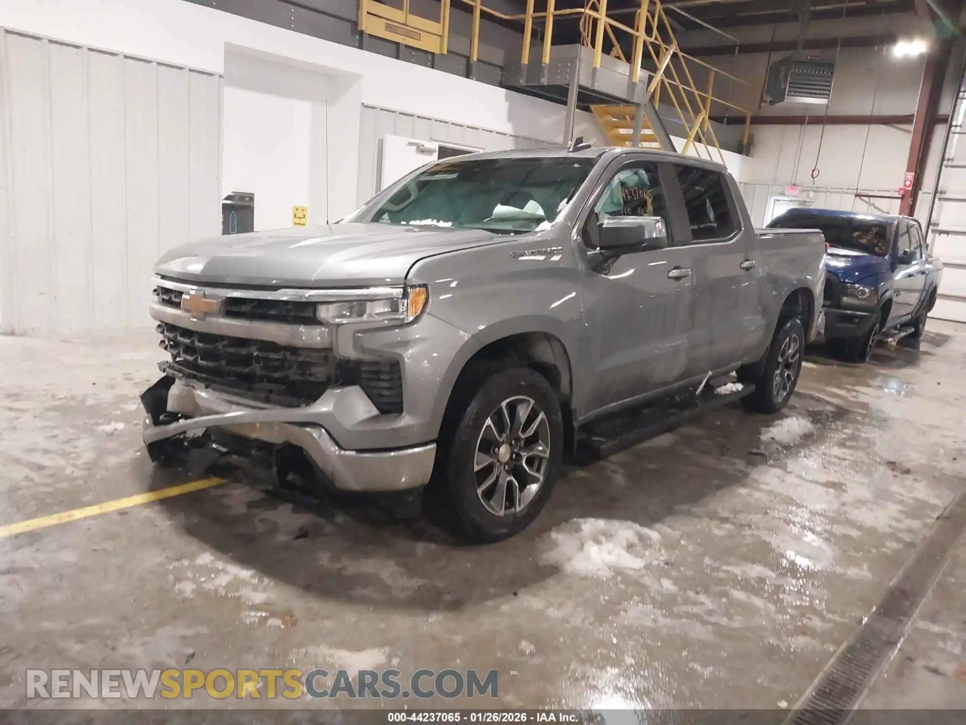 2 Photograph of a damaged car 3GCPDKEK9RG198112 CHEVROLET SILVERADO 1500 2024