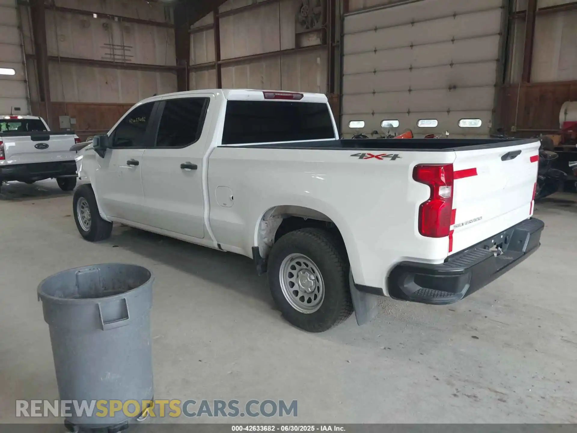 3 Photograph of a damaged car 3GCUDAED6RG152347 CHEVROLET SILVERADO 1500 2024
