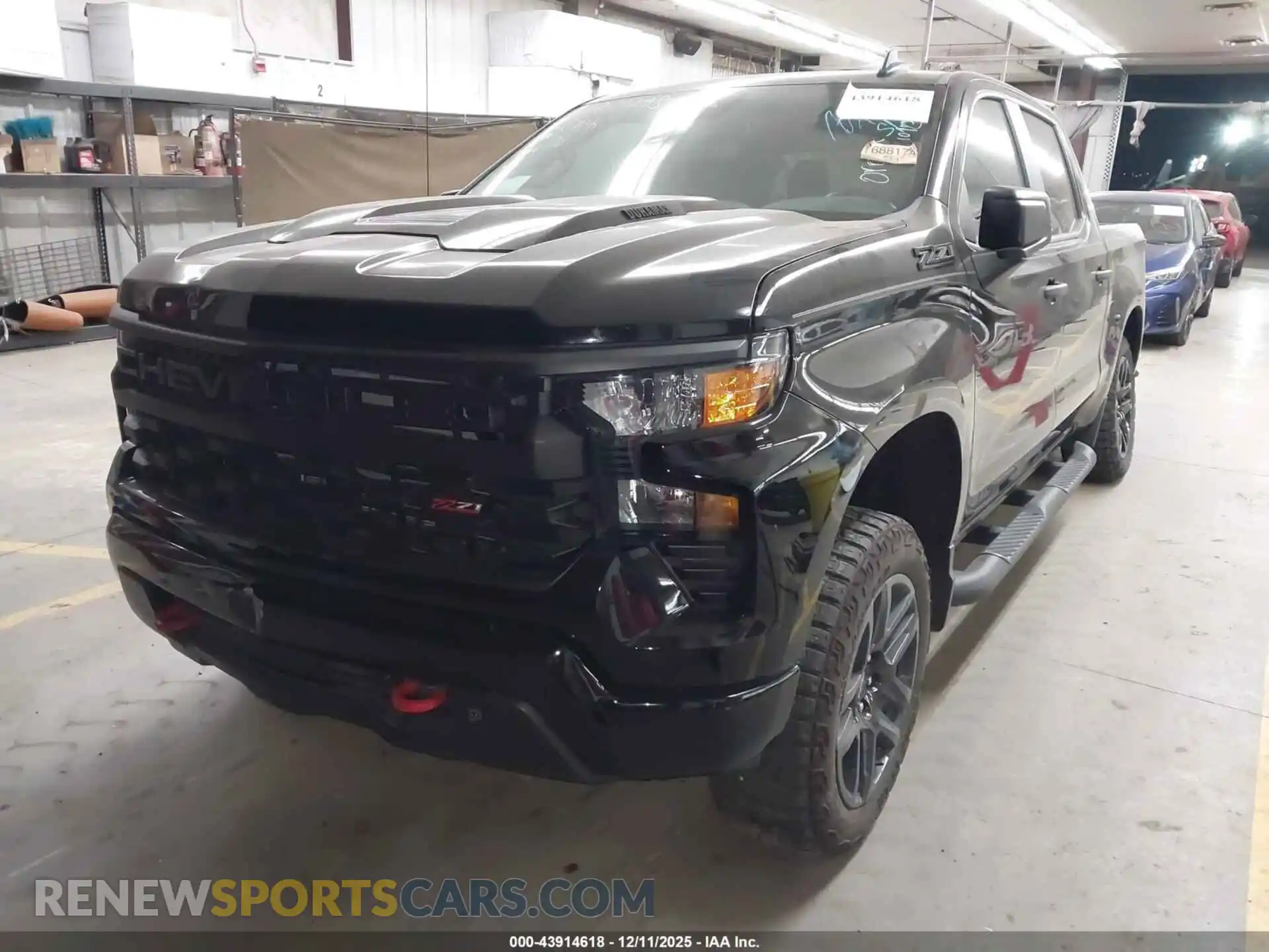 2 Photograph of a damaged car 3GCUDCE82RG143479 CHEVROLET SILVERADO 1500 2024