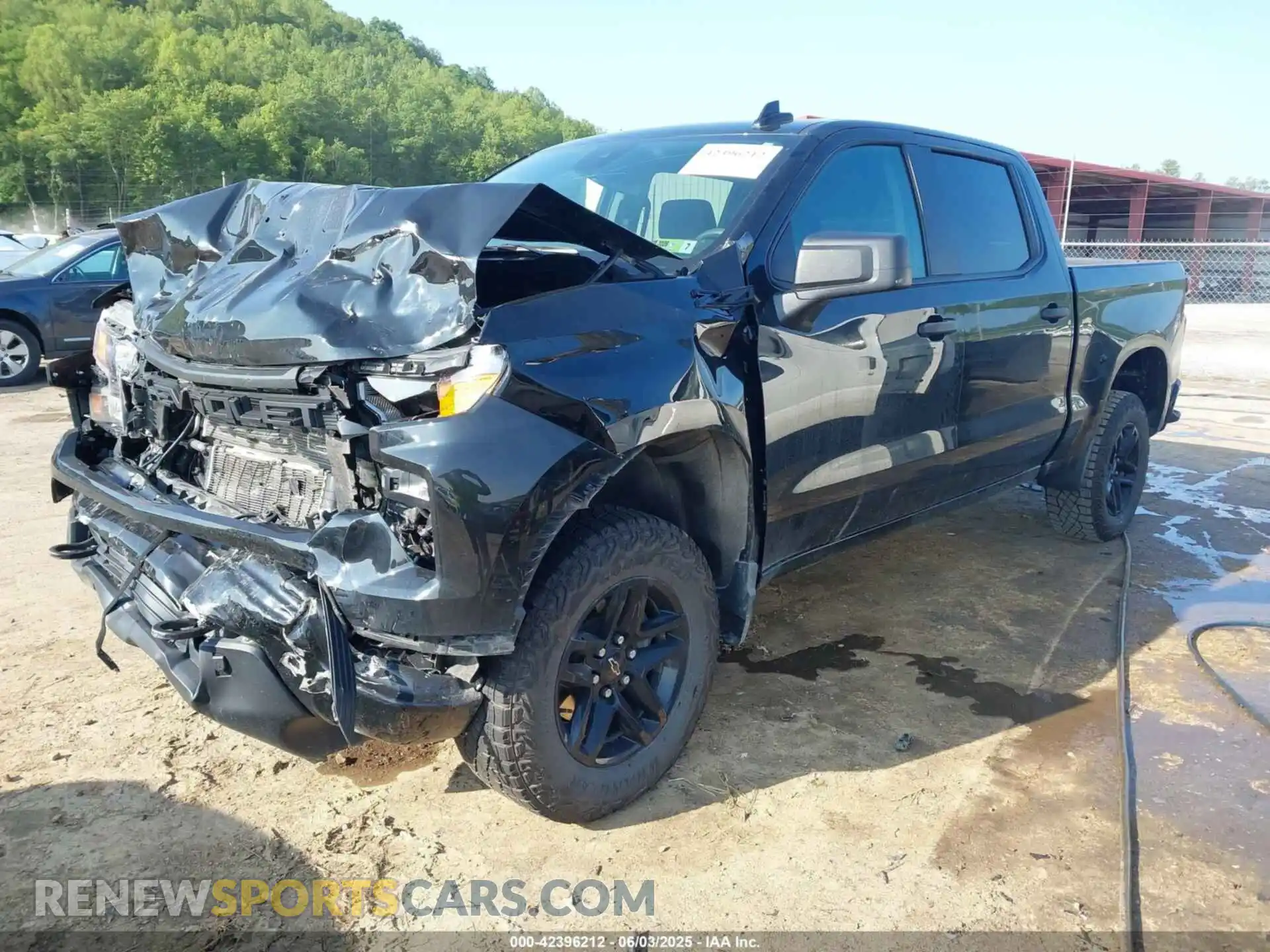 2 Photograph of a damaged car 3GCUDCE84RG425834 CHEVROLET SILVERADO 1500 2024