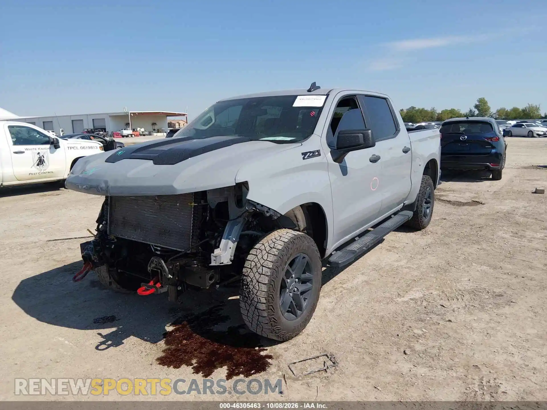 2 fotografías del automóvil dañado 3GCUDCED0RG310645 CHEVROLET SILVERADO 1500 2024
