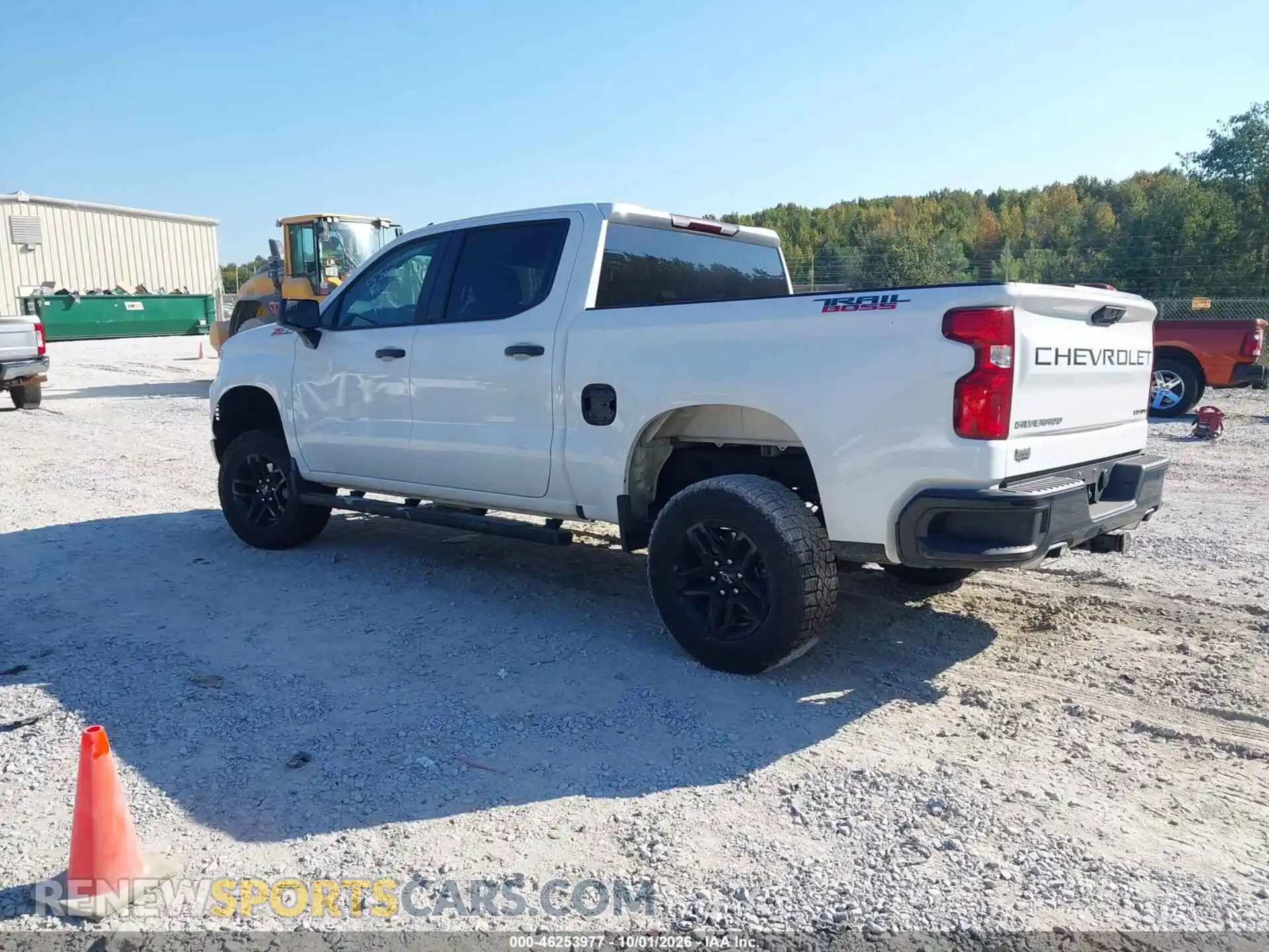 3 Фотография поврежденного автомобиля 3GCUDCED4RG336374 CHEVROLET SILVERADO 1500 2024