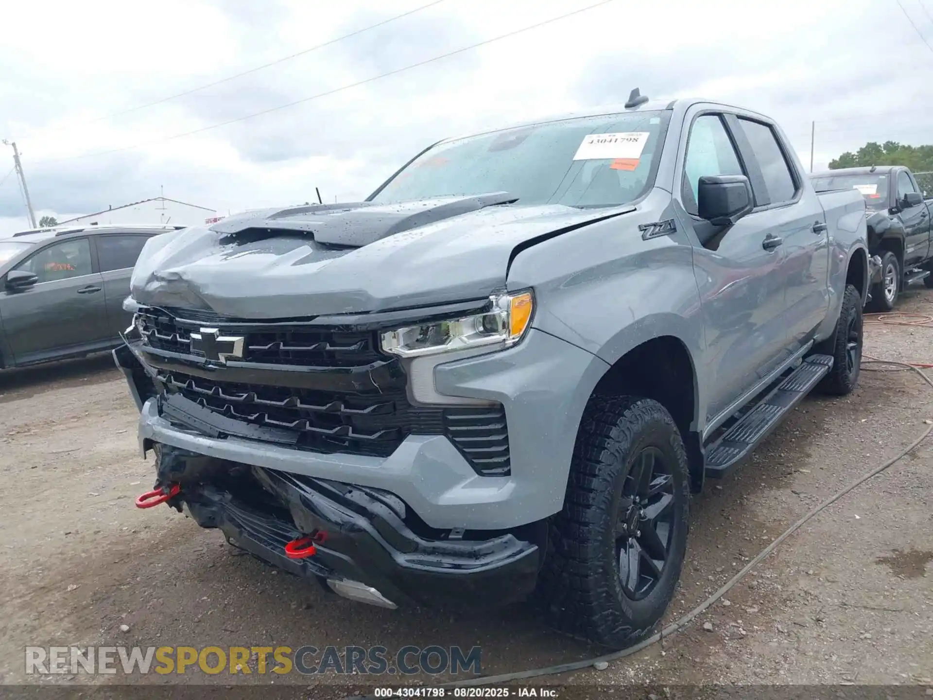 2 Photograph of a damaged car 3GCUDFED0RG262534 CHEVROLET SILVERADO 1500 2024