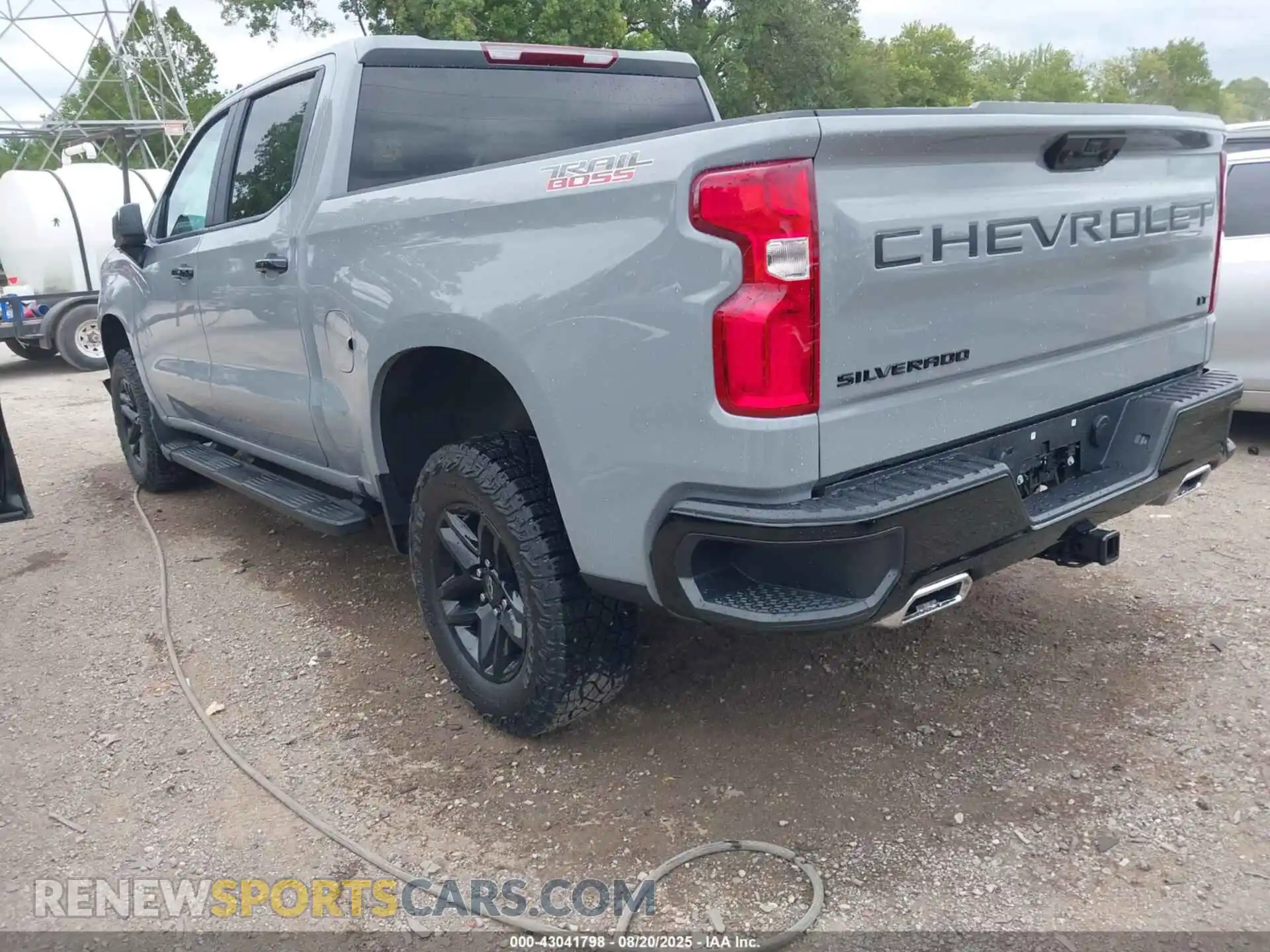 3 Photograph of a damaged car 3GCUDFED0RG262534 CHEVROLET SILVERADO 1500 2024