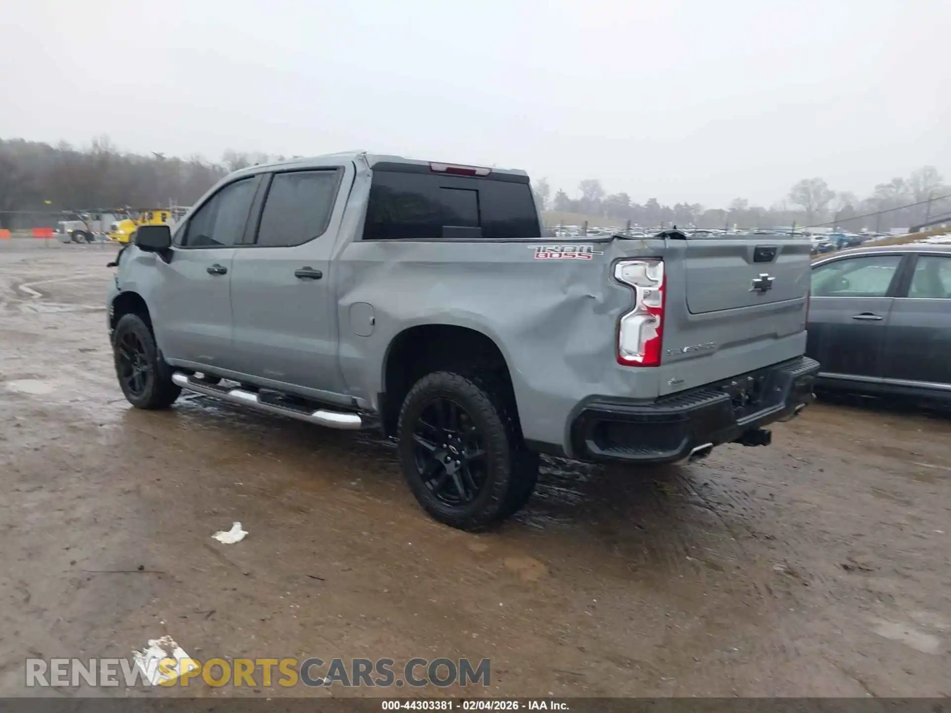 3 Photograph of a damaged car 3GCUDFED2RG154724 CHEVROLET SILVERADO 1500 2024