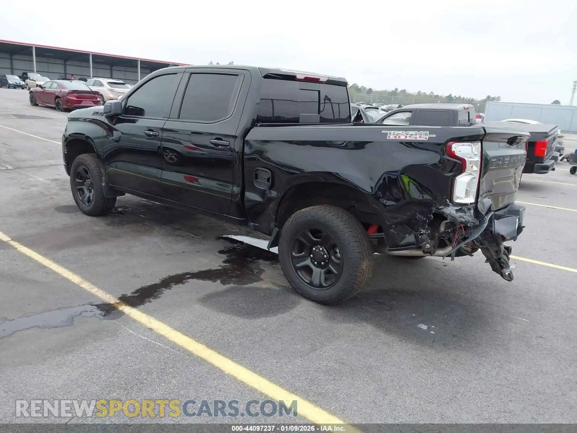 3 Photograph of a damaged car 3GCUDFED2RG406102 CHEVROLET SILVERADO 1500 2024