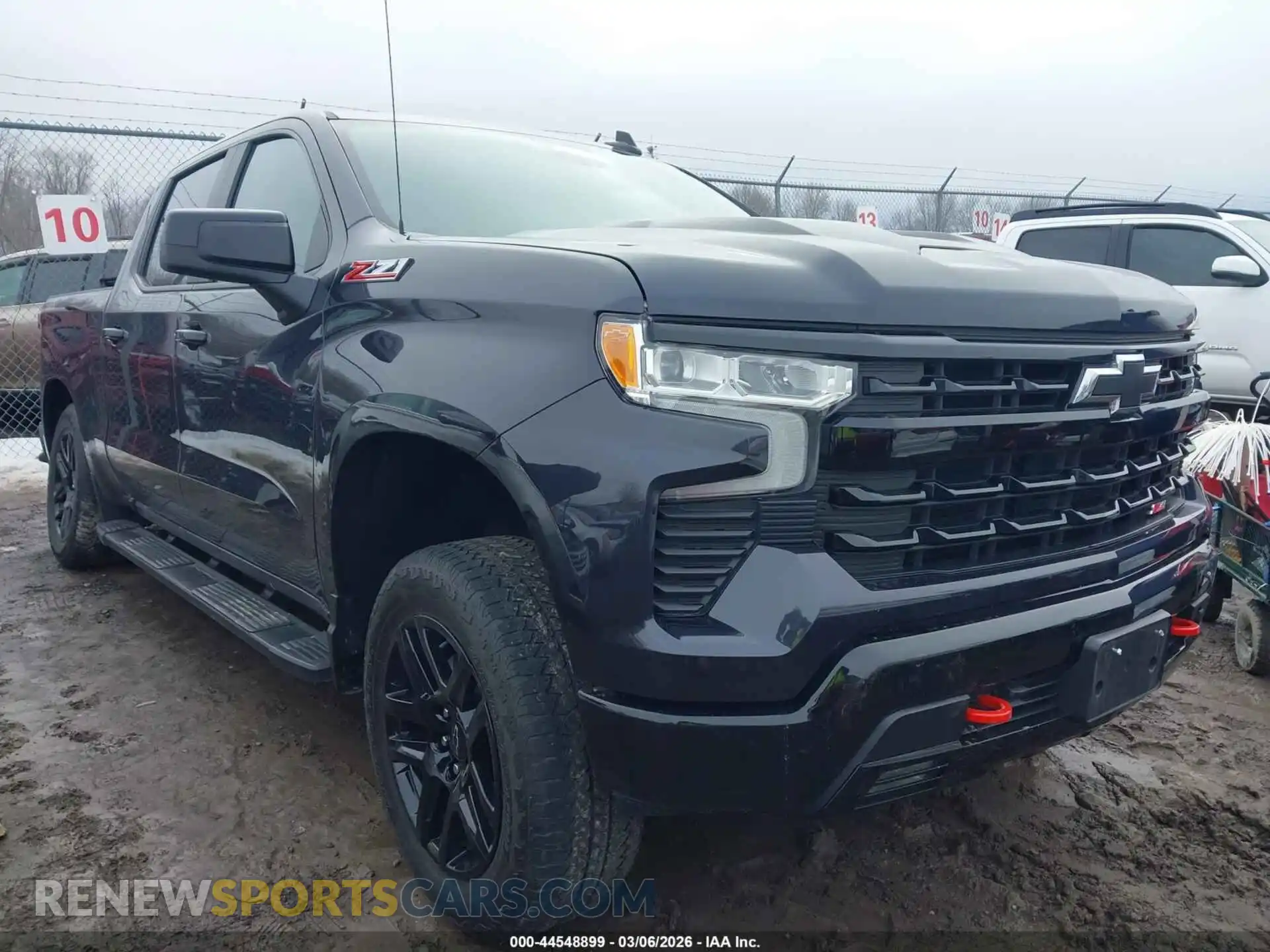1 Photograph of a damaged car 3GCUDFED3RG375345 CHEVROLET SILVERADO 1500 2024