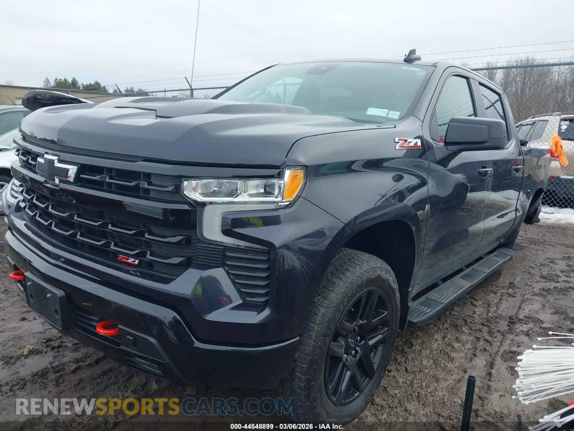 2 Photograph of a damaged car 3GCUDFED3RG375345 CHEVROLET SILVERADO 1500 2024