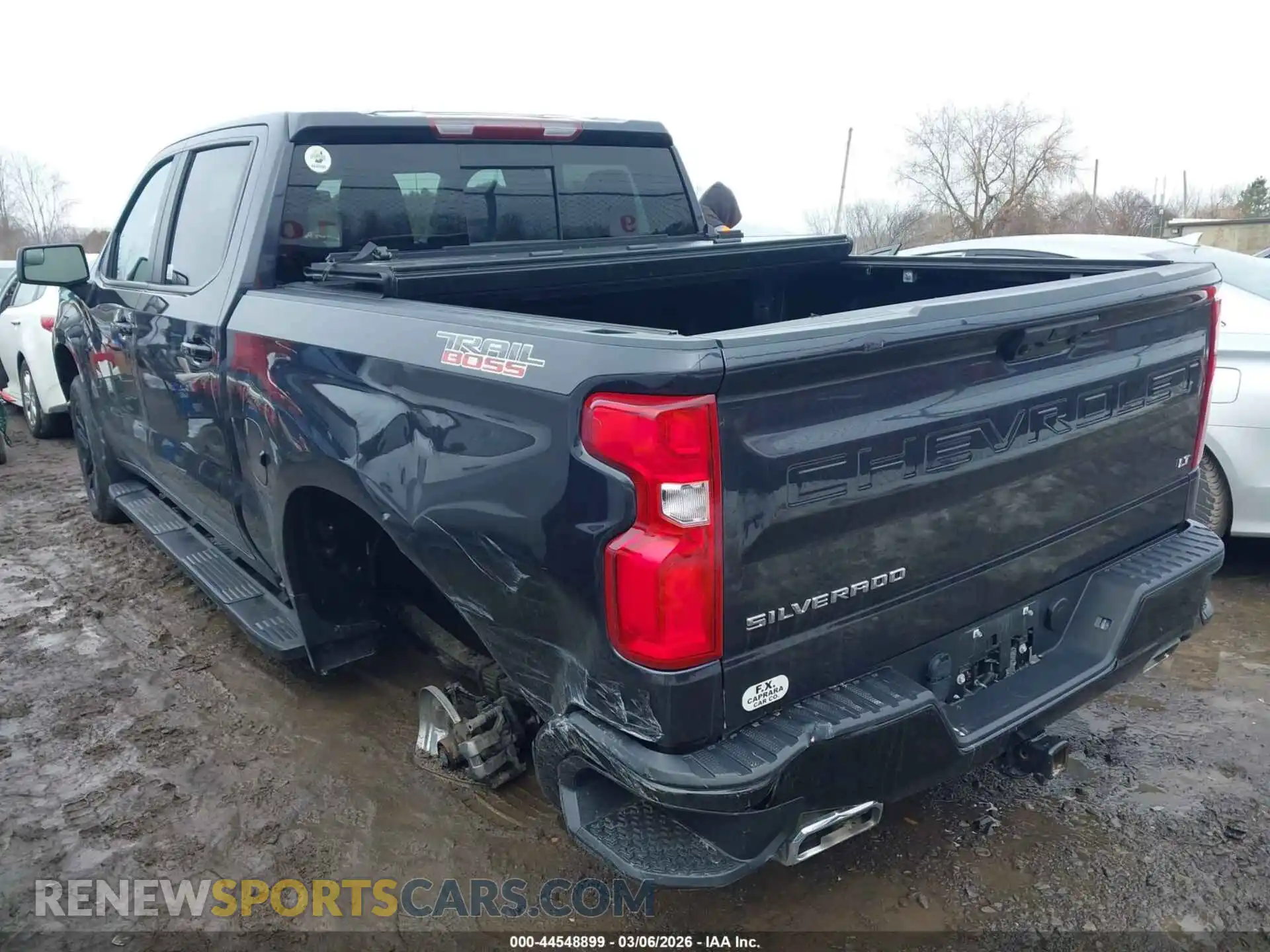 3 Photograph of a damaged car 3GCUDFED3RG375345 CHEVROLET SILVERADO 1500 2024