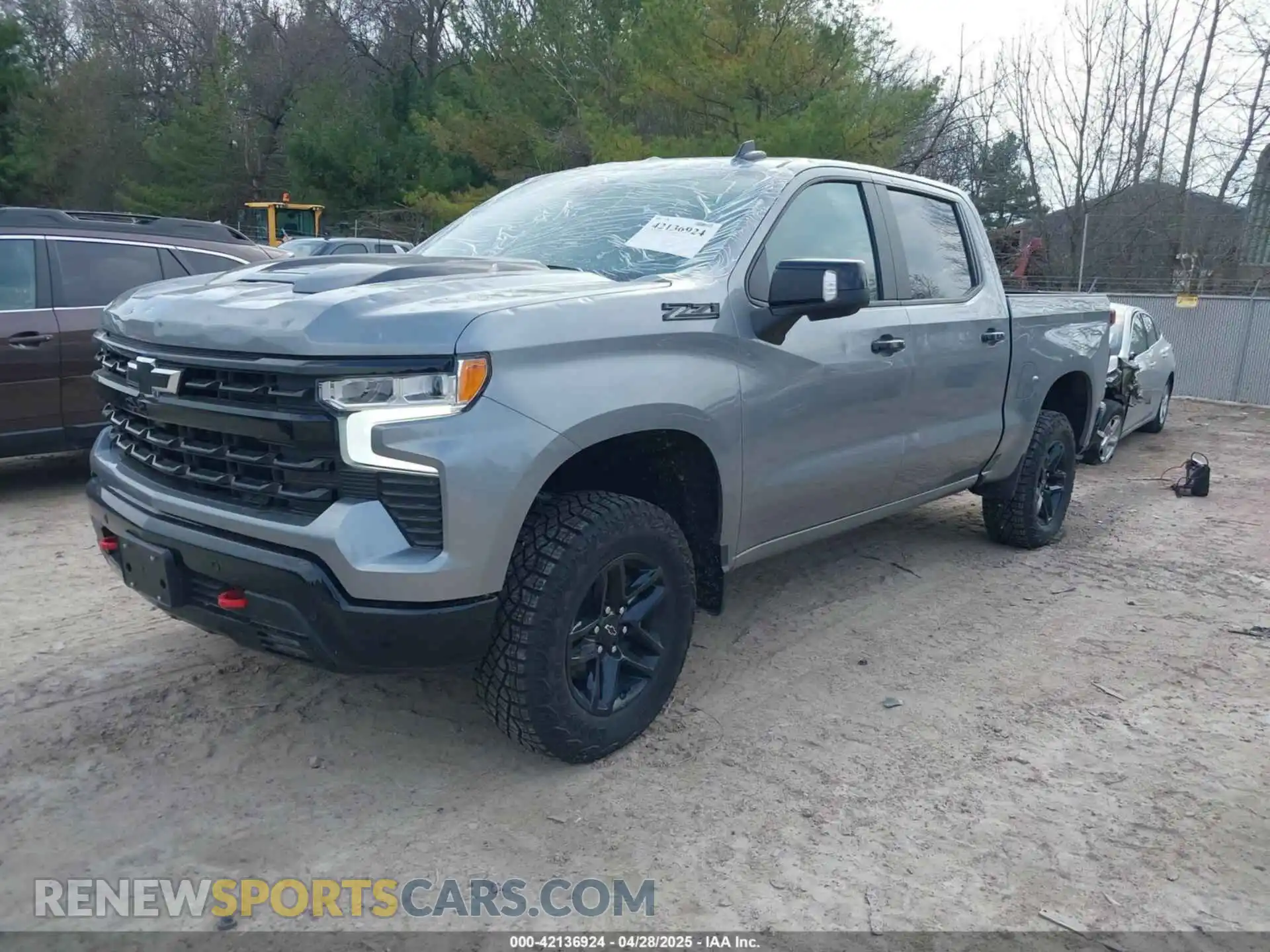 2 Photograph of a damaged car 3GCUDFED3RG430280 CHEVROLET SILVERADO 1500 2024