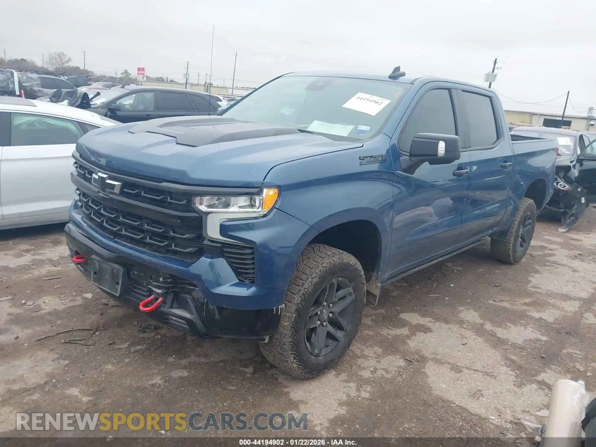 2 Photograph of a damaged car 3GCUDFED4RG213885 CHEVROLET SILVERADO 1500 2024