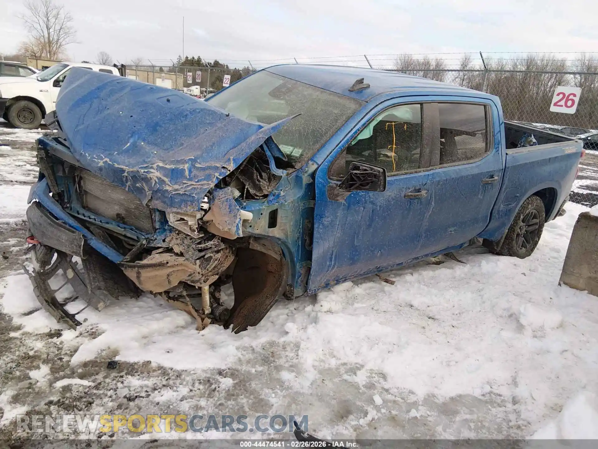 2 Photograph of a damaged car 3GCUDFED5RG136394 CHEVROLET SILVERADO 1500 2024