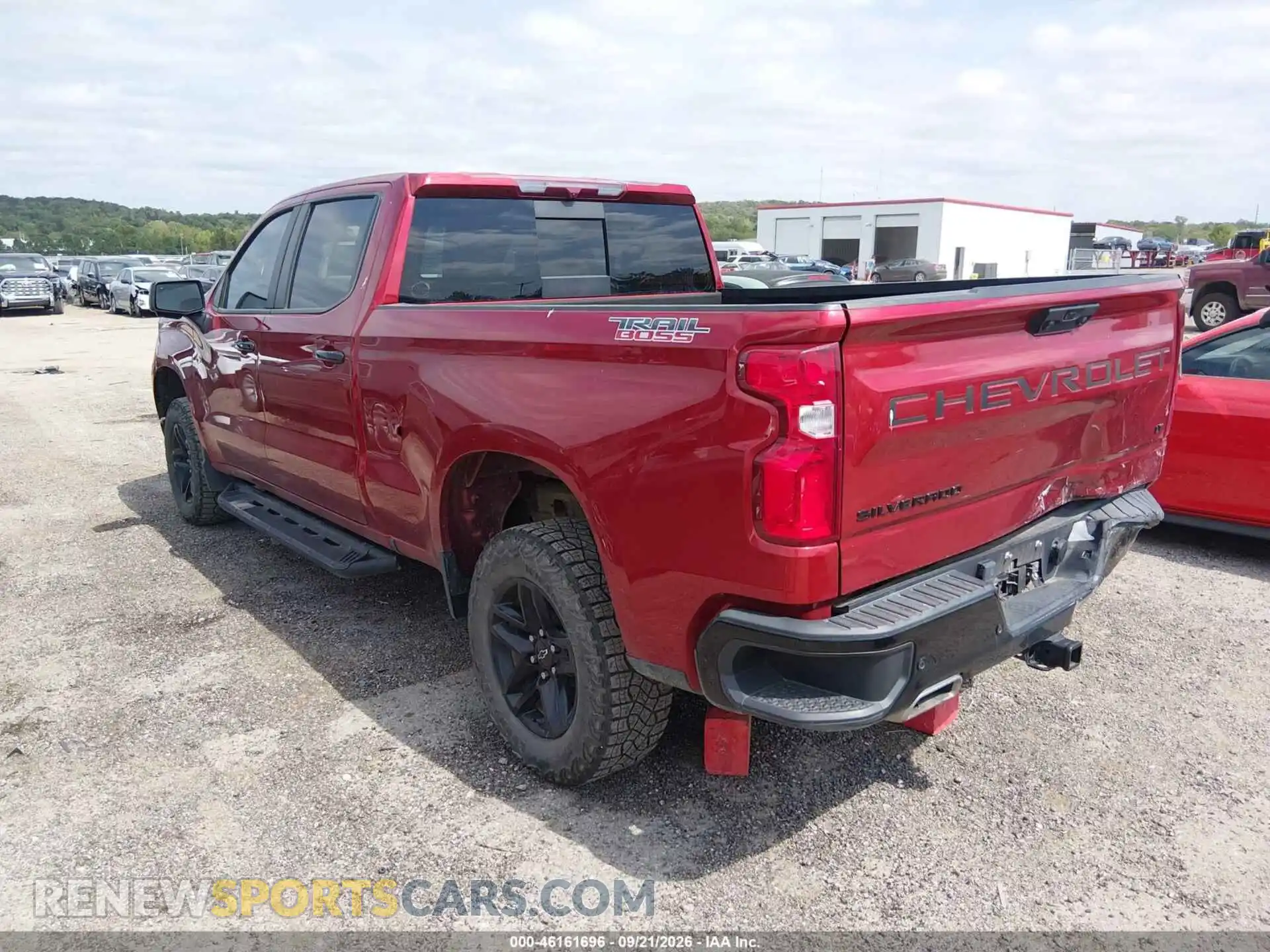 3 Photograph of a damaged car 3GCUDFED5RG163367 CHEVROLET SILVERADO 1500 2024