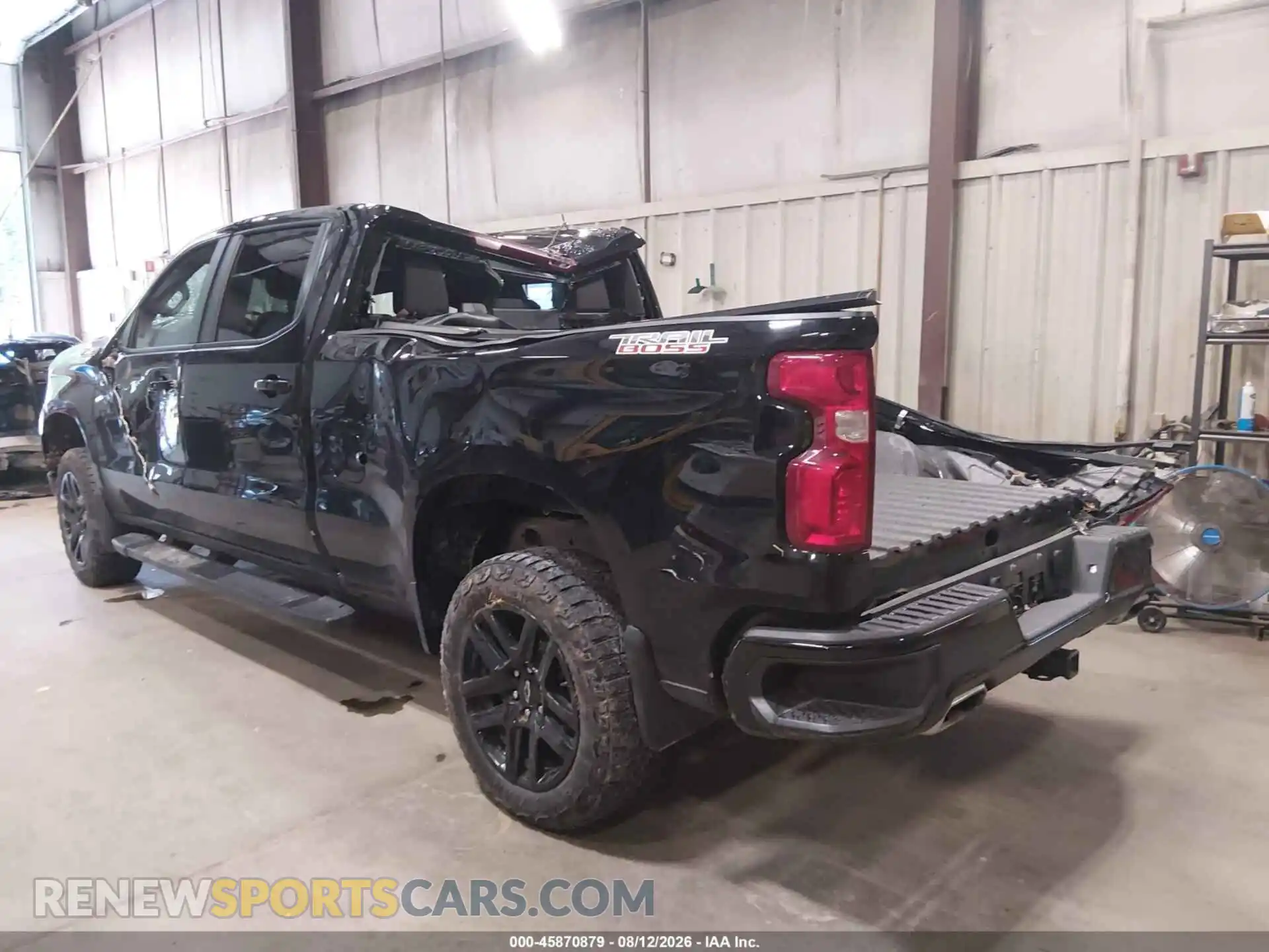3 Photograph of a damaged car 3GCUDFED5RG386119 CHEVROLET SILVERADO 1500 2024