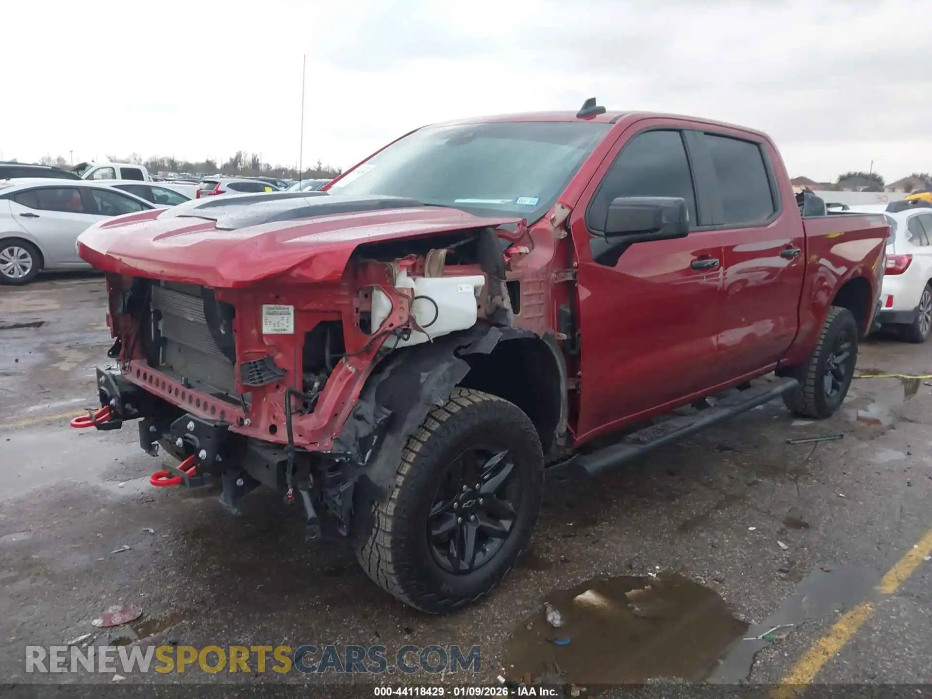 2 Photograph of a damaged car 3GCUDFED9RG358369 CHEVROLET SILVERADO 1500 2024