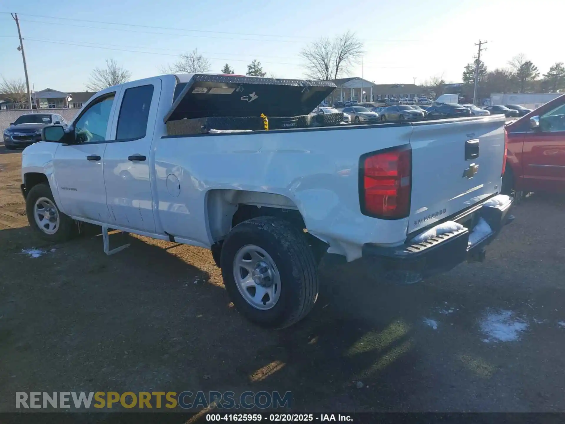 3 Photograph of a damaged car 2GCRCNEC6K1223701 CHEVROLET SILVERADO 1500 LD 2019