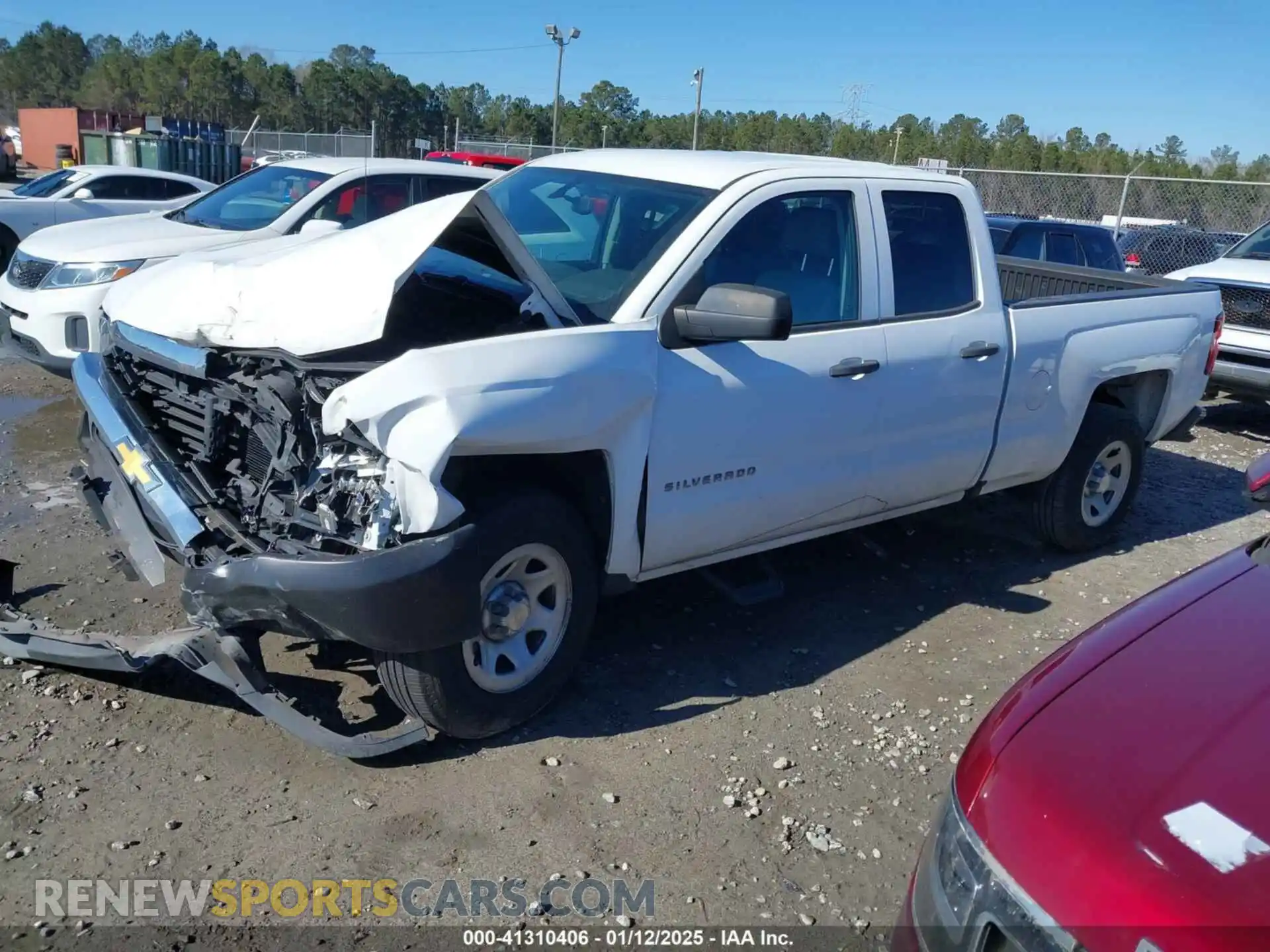2 fotografías del automóvil dañado 2GCRCNECXK1149456 CHEVROLET SILVERADO 1500 LD 2019