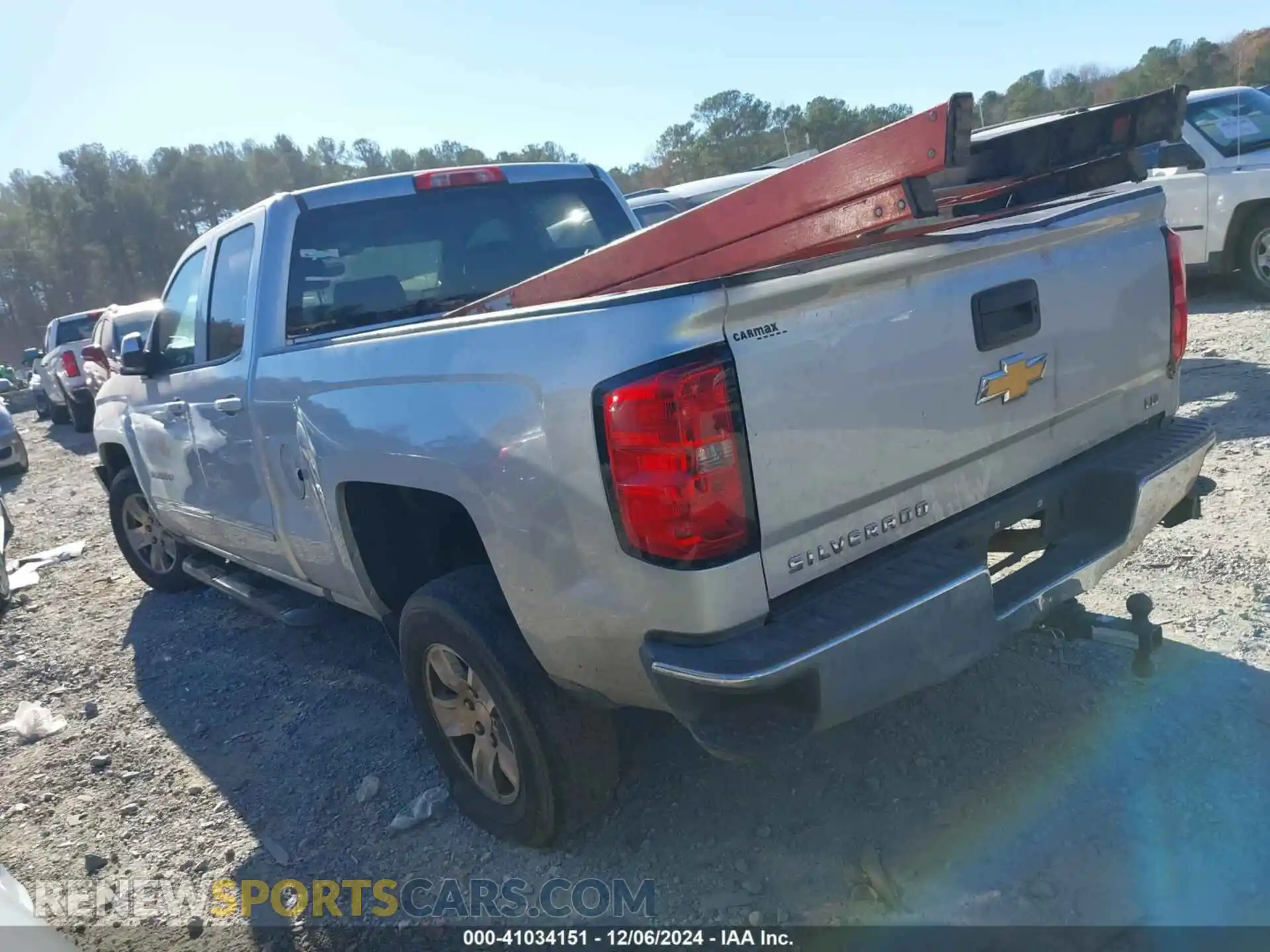 3 Photograph of a damaged car 2GCRCPEC6K1155556 CHEVROLET SILVERADO 1500 LD 2019