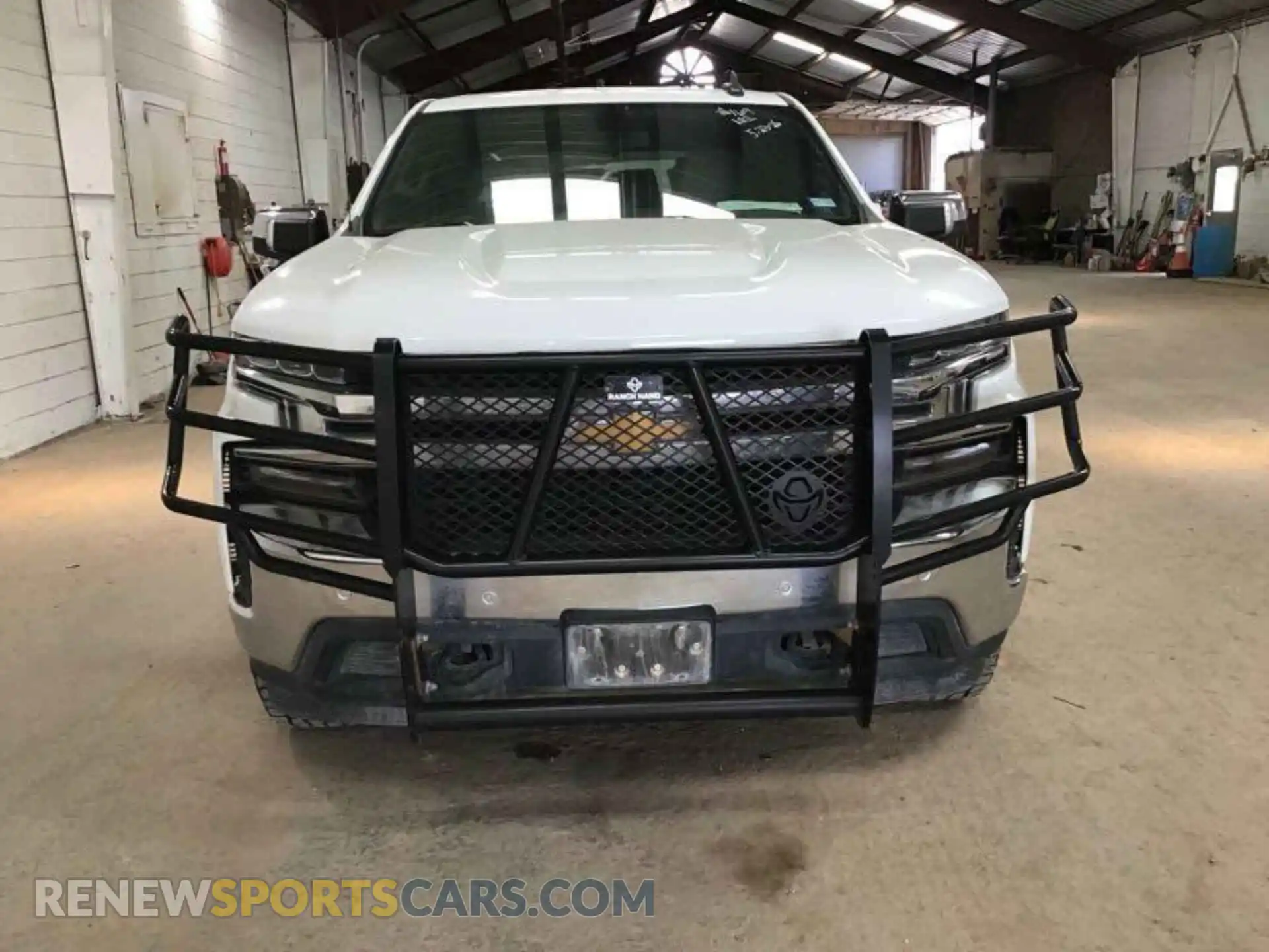3 fotografías del automóvil dañado 1GCUYDED9KZ350268 CHEVROLET SILVERADO 2019