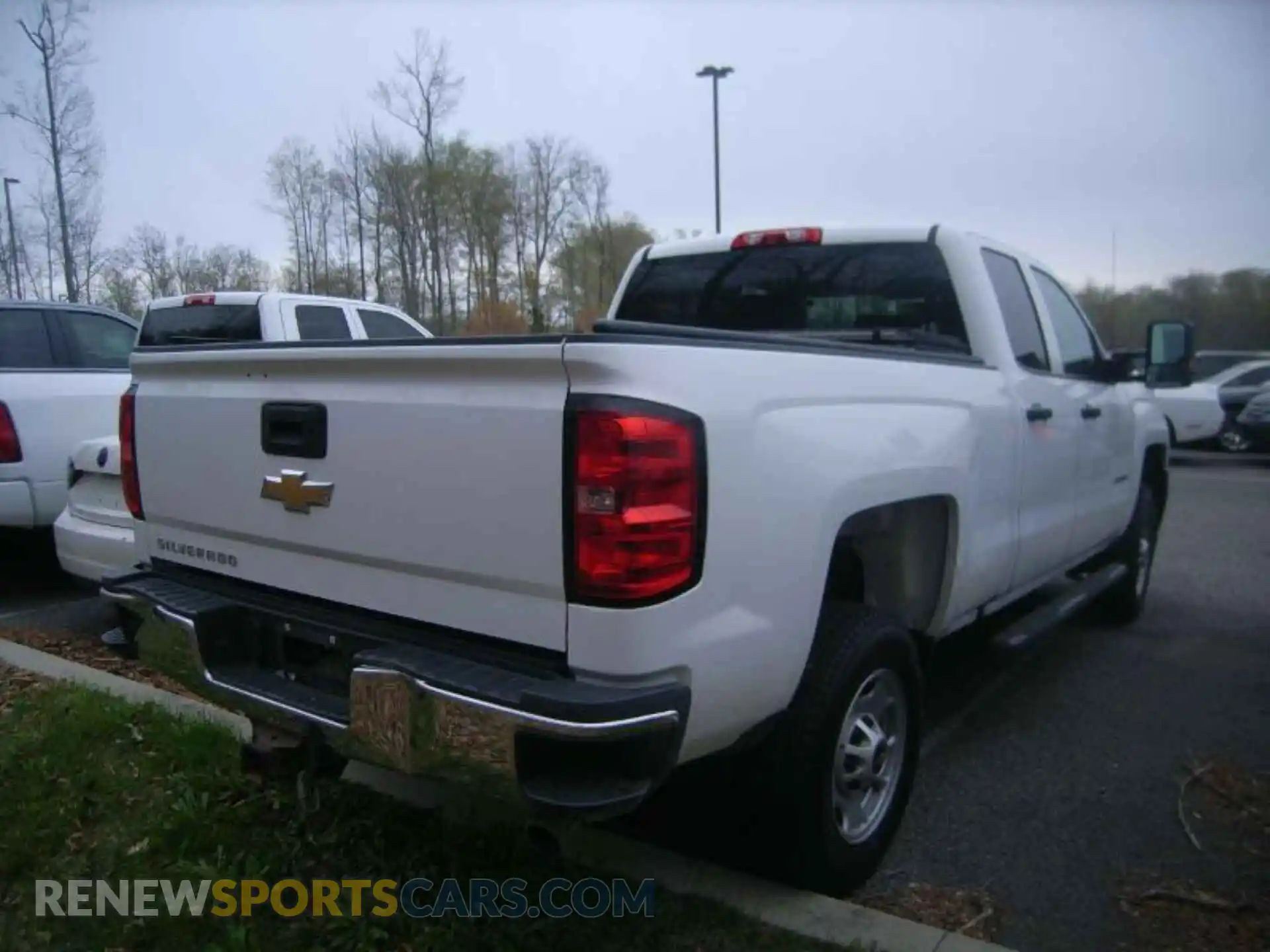 3 Photograph of a damaged car 2GC2KREG0K1113841 CHEVROLET SILVERADO 2019