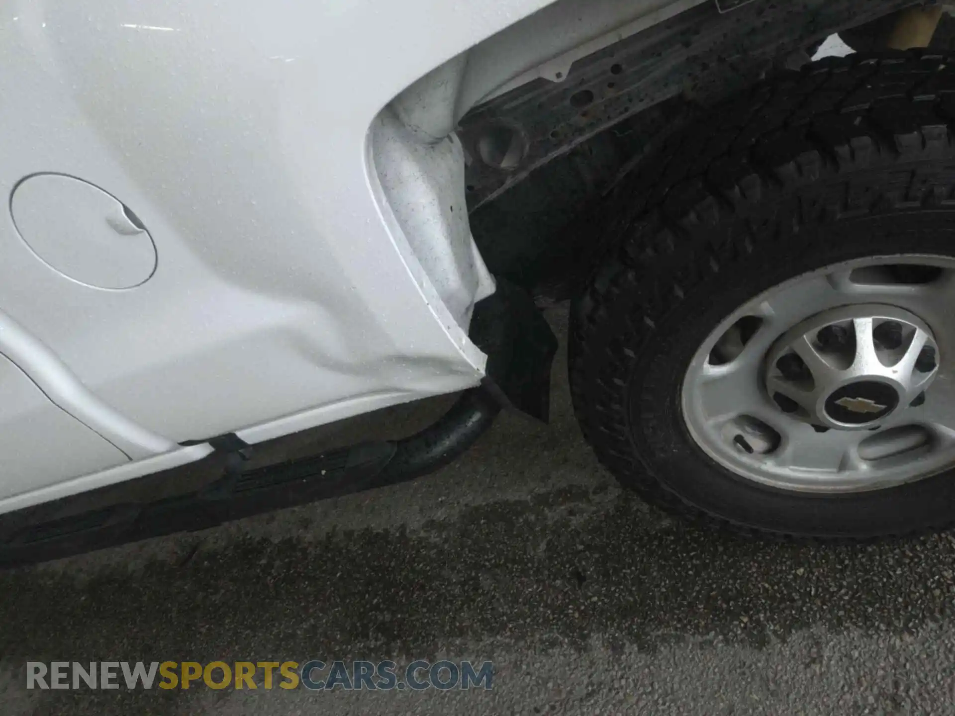 3 Photograph of a damaged car 2GC2KREG0K1204611 CHEVROLET SILVERADO 2019