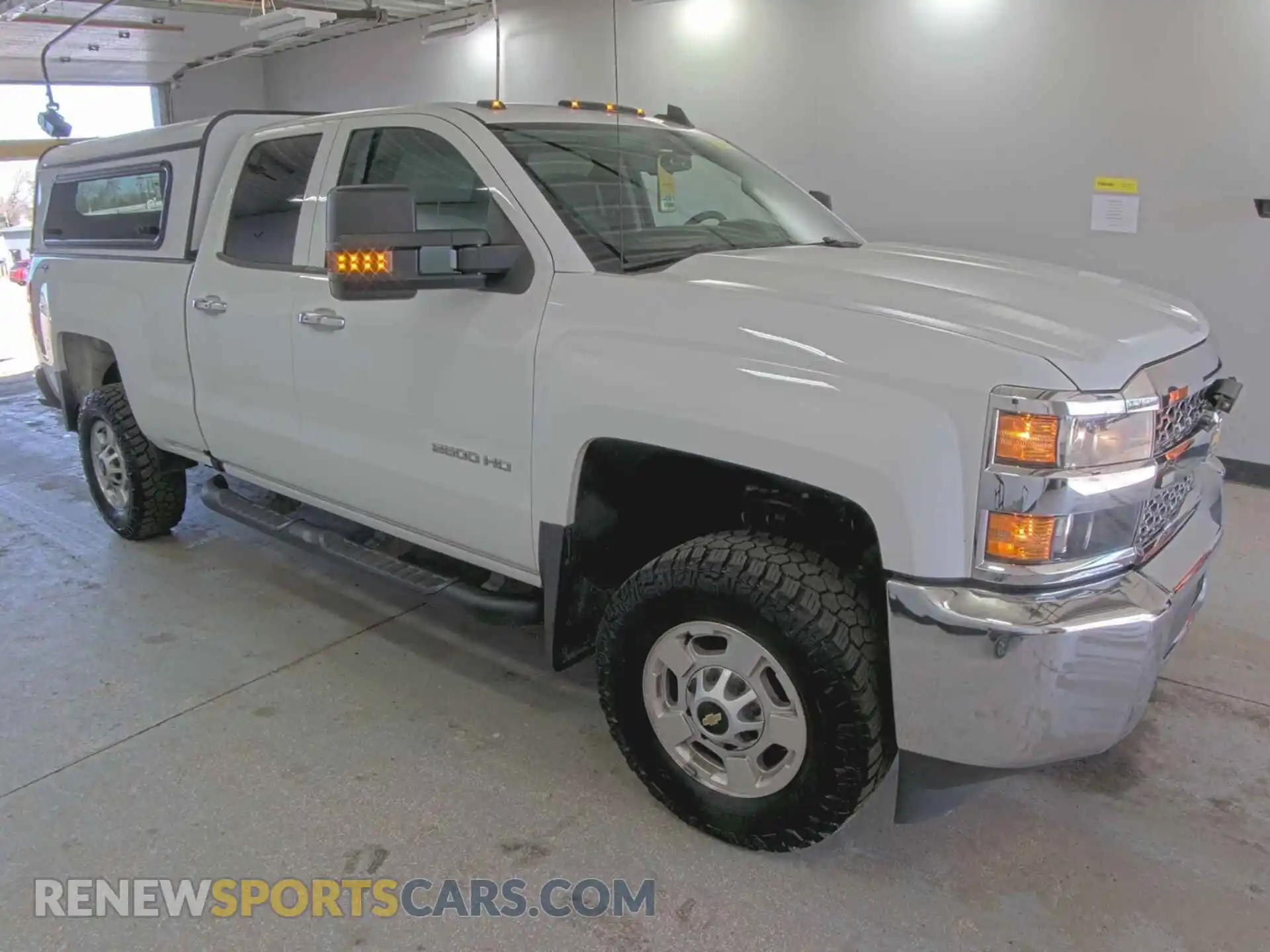 3 Photograph of a damaged car 2GC2KREG5K1124558 CHEVROLET SILVERADO 2019