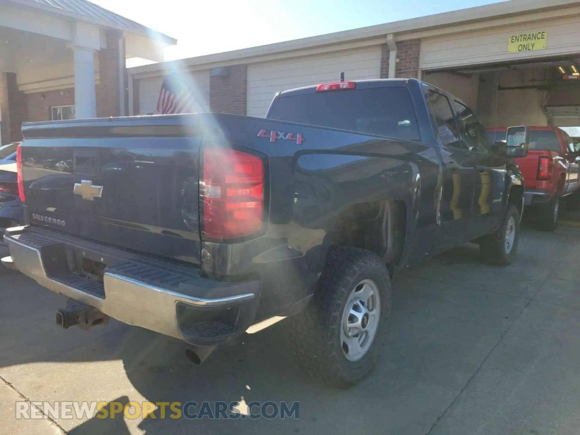 2 Photograph of a damaged car 2GC2KREG7K1170571 CHEVROLET SILVERADO 2019