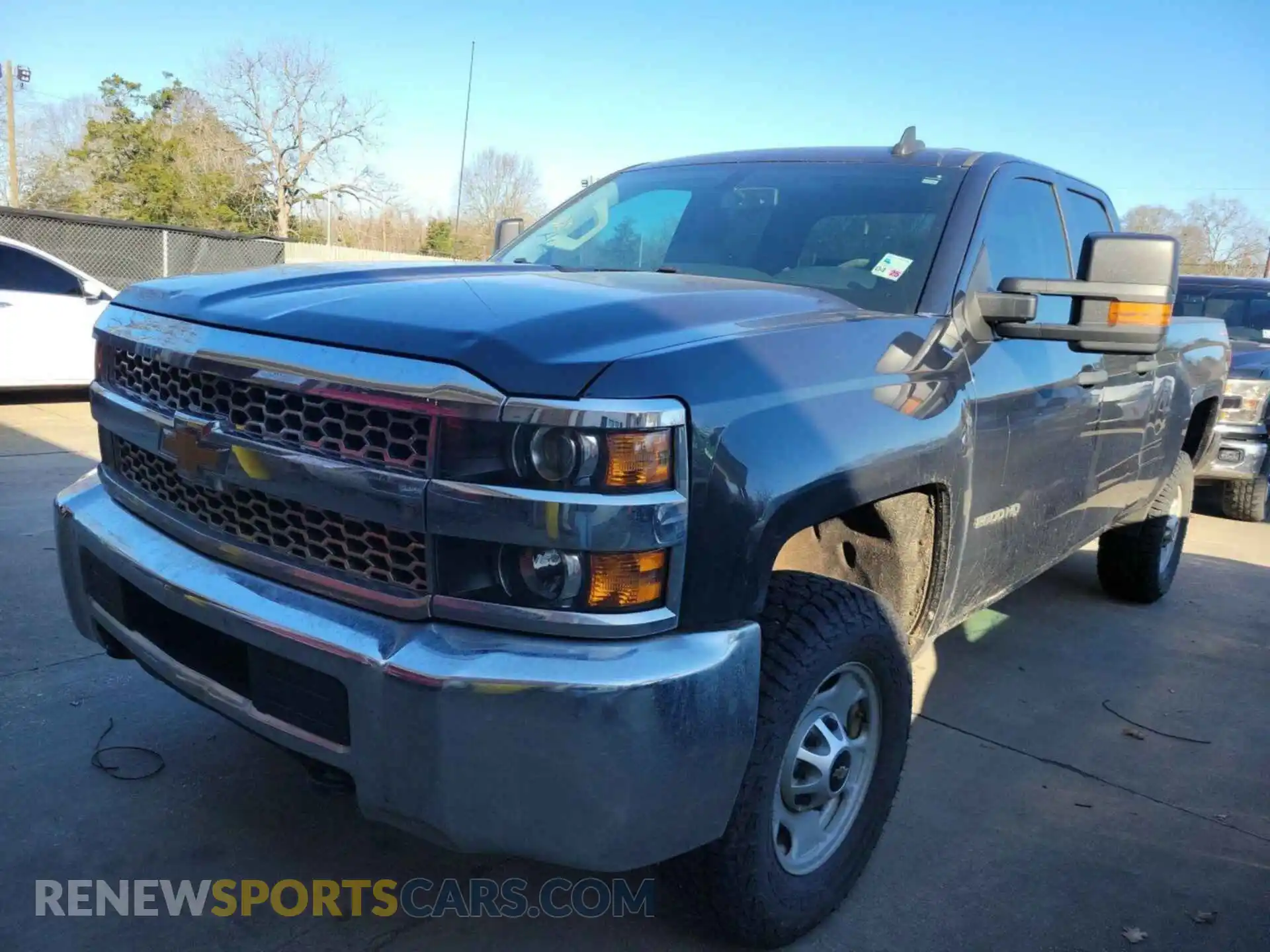 3 Photograph of a damaged car 2GC2KREG7K1170571 CHEVROLET SILVERADO 2019