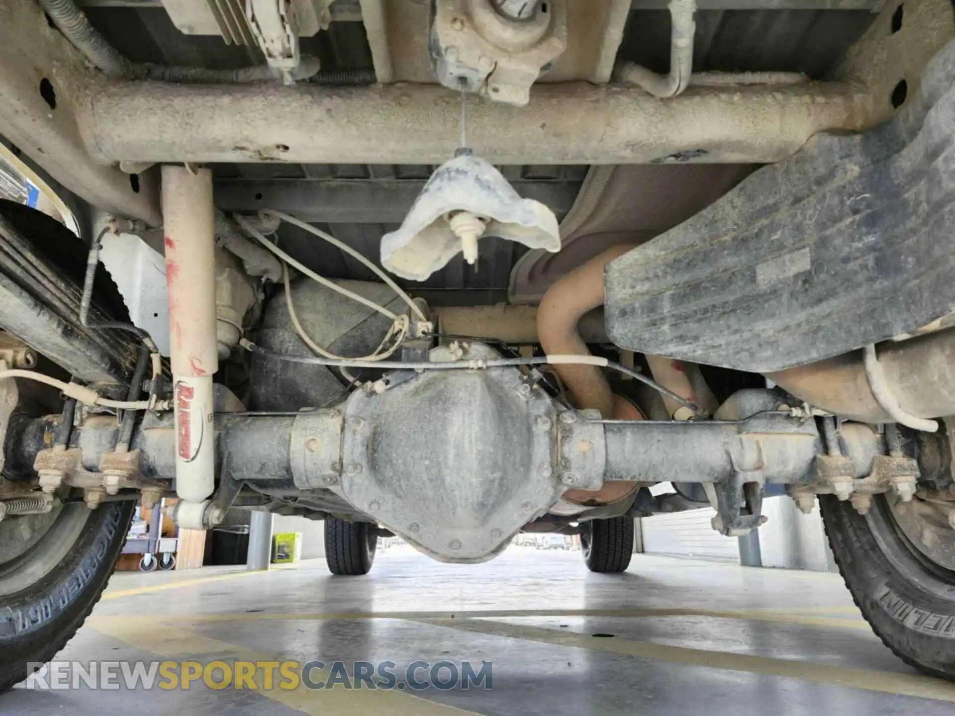1 Photograph of a damaged car 2GC2KREG8K1209197 CHEVROLET SILVERADO 2019