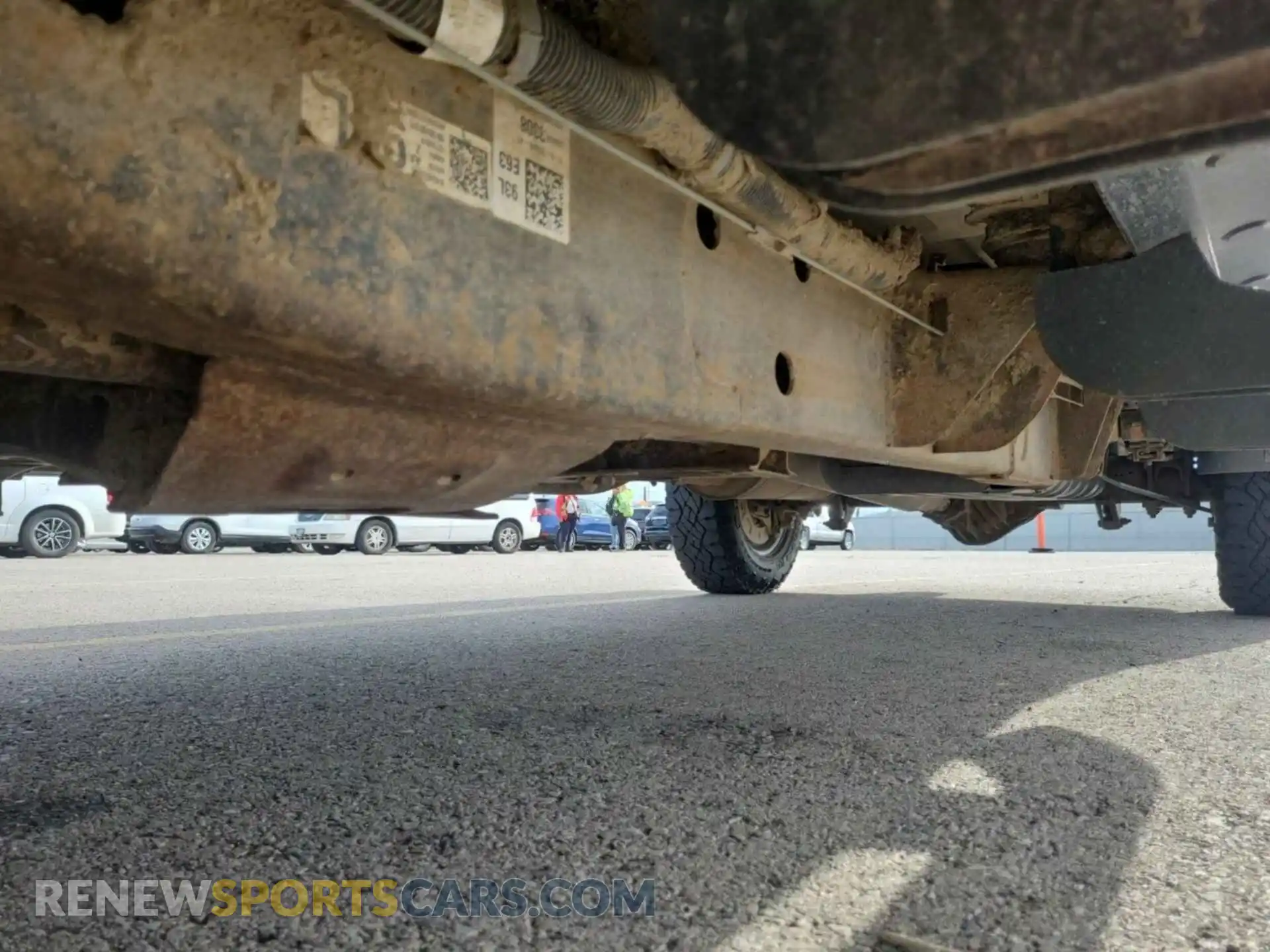 2 Photograph of a damaged car 2GC2KREG9K1158633 CHEVROLET SILVERADO 2019
