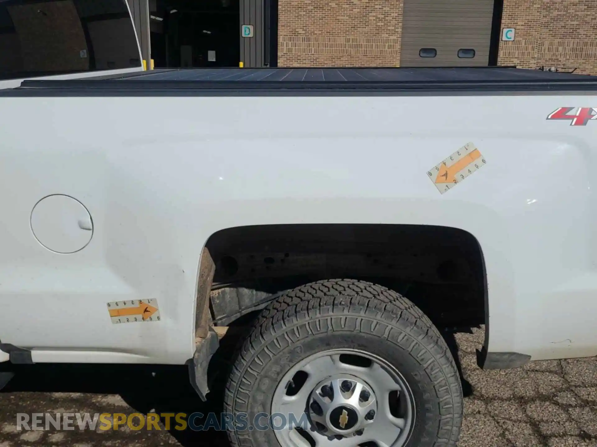2 Photograph of a damaged car 2GC2KSEG2K1162451 CHEVROLET SILVERADO 2019