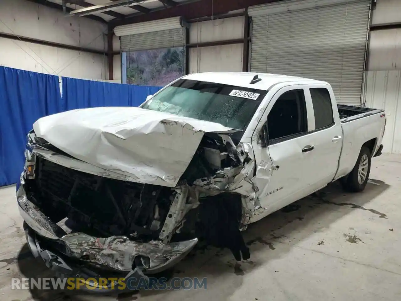 1 Photograph of a damaged car 2GCVKPEC2K1215317 CHEVROLET SILVERADO 2019