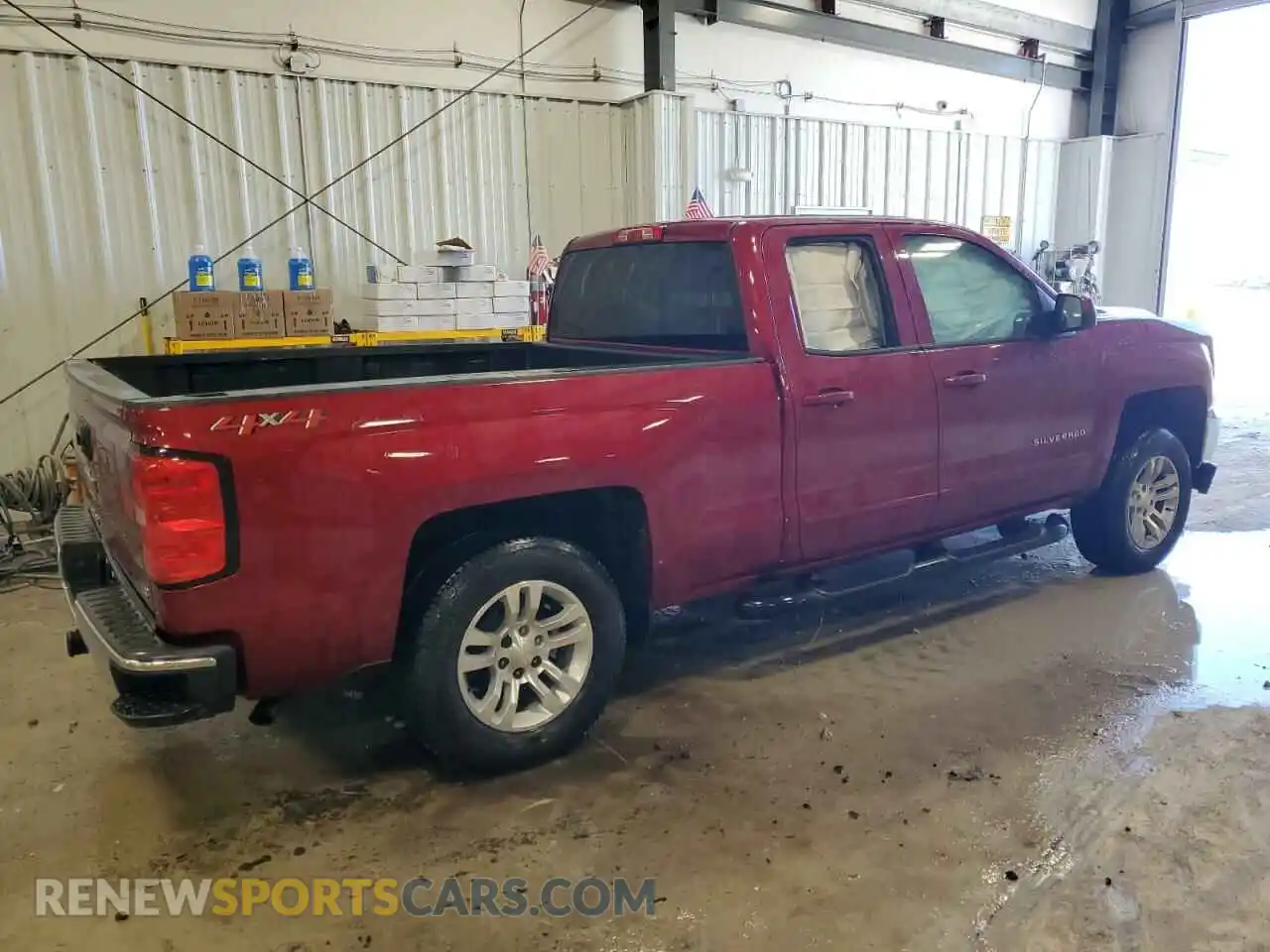 3 Photograph of a damaged car 2GCVKPEC4K1174026 CHEVROLET SILVERADO 2019