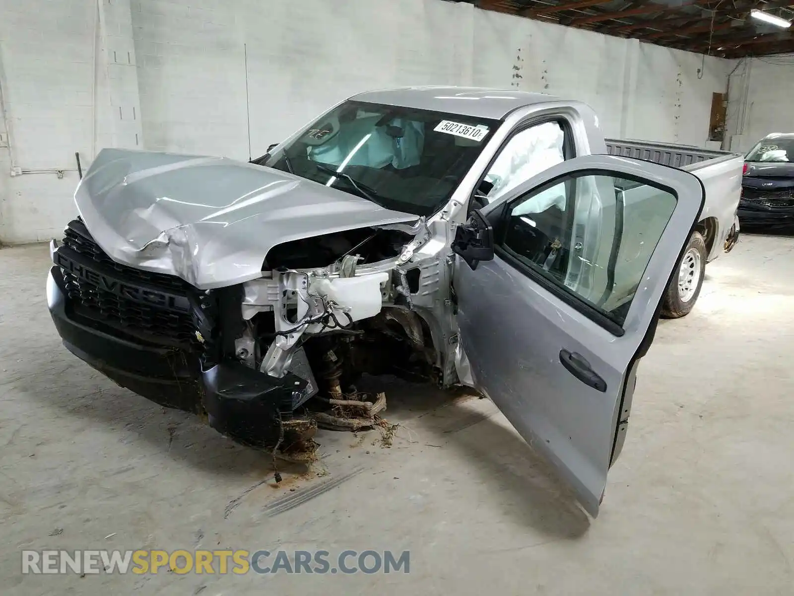 2 fotografías del automóvil dañado 3GCNWAEH7KG247426 CHEVROLET SILVERADO 2019