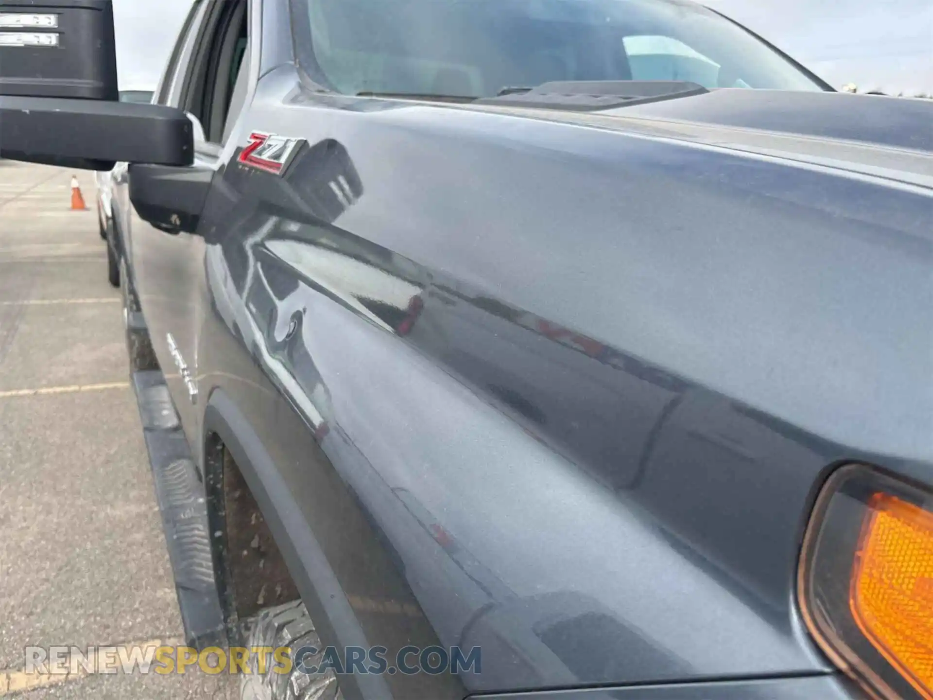 1 Photograph of a damaged car 1GC2YLE79LF220053 CHEVROLET SILVERADO 2020