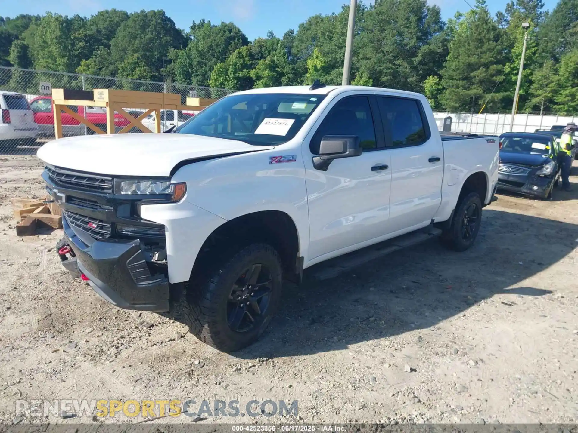 2 Photograph of a damaged car 1GCPYFED6LZ377549 CHEVROLET SILVERADO 2020
