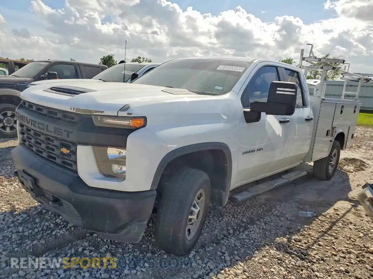 1 Photograph of a damaged car 1GB2WLE77MF268775 CHEVROLET SILVERADO 2021