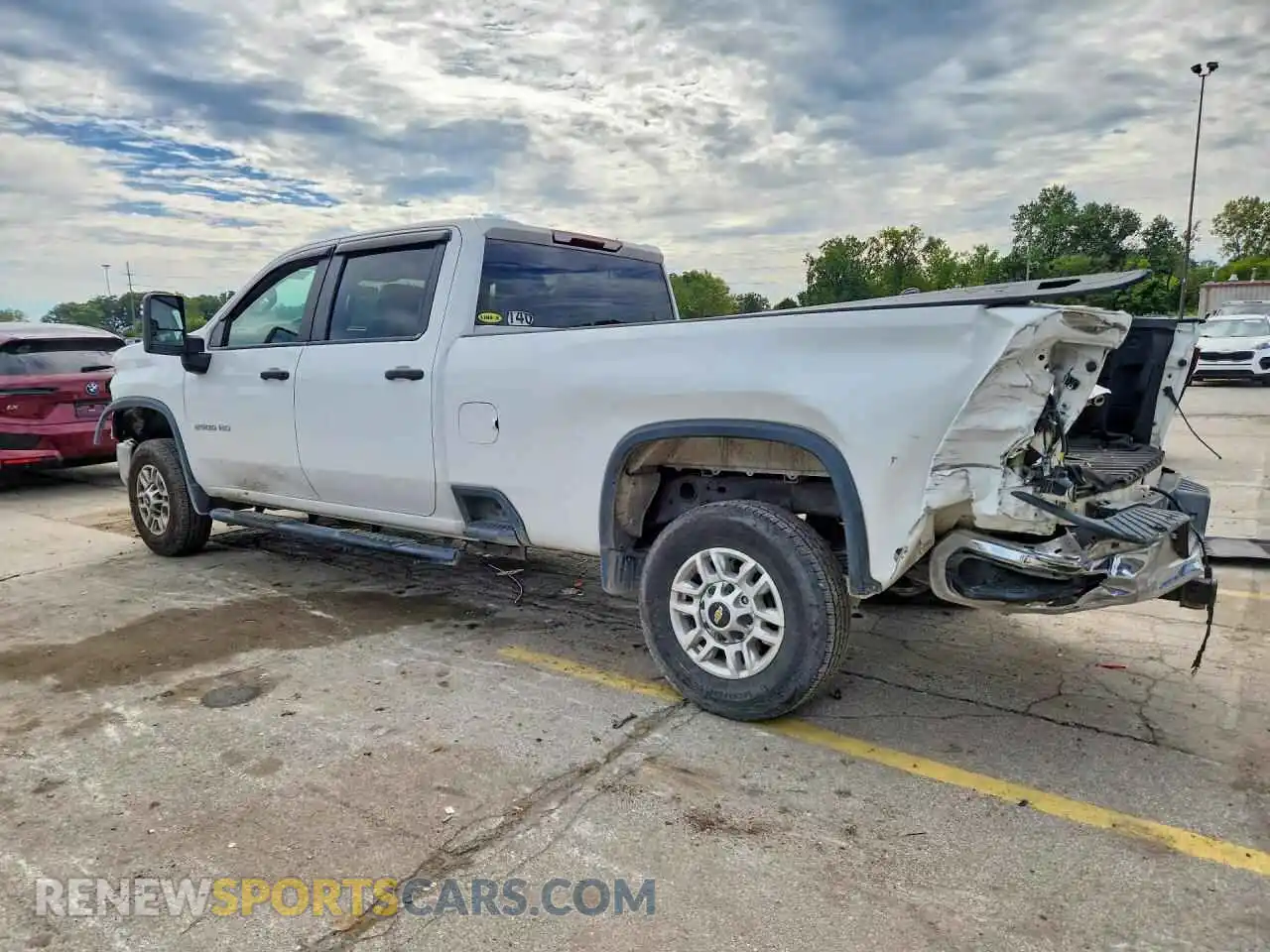 2 Photograph of a damaged car 1GC1WLE79MF247160 CHEVROLET SILVERADO 2021