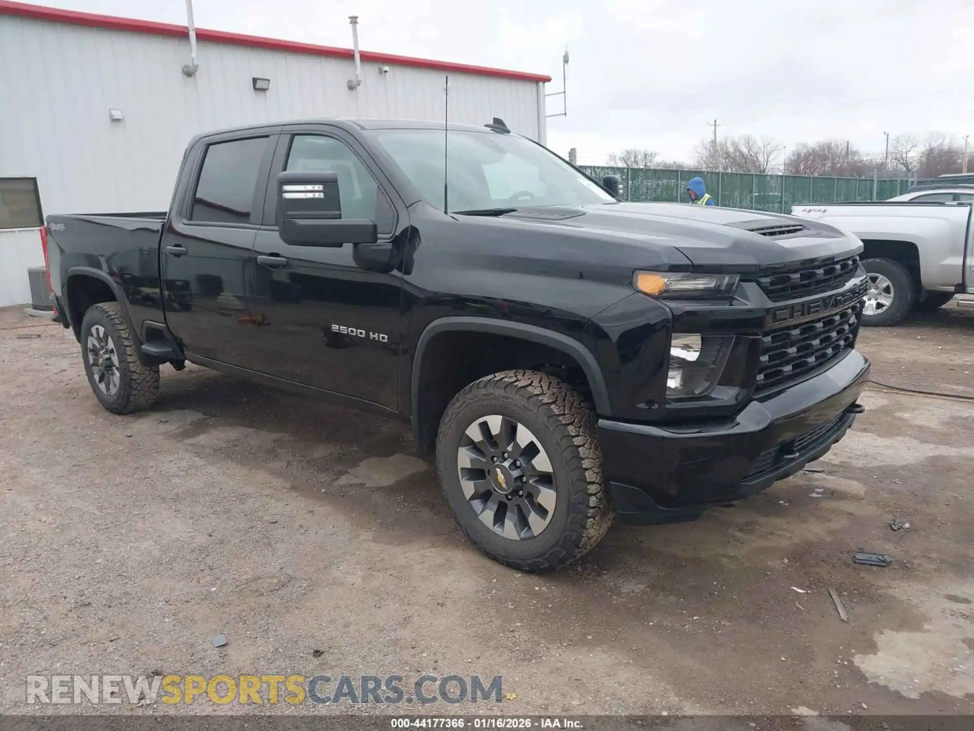 1 Фотография поврежденного автомобиля 1GC1YME74MF251049 CHEVROLET SILVERADO 2021