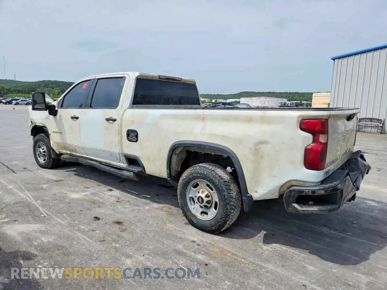 2 Photograph of a damaged car 1GC4WLE70MF162334 CHEVROLET SILVERADO 2021