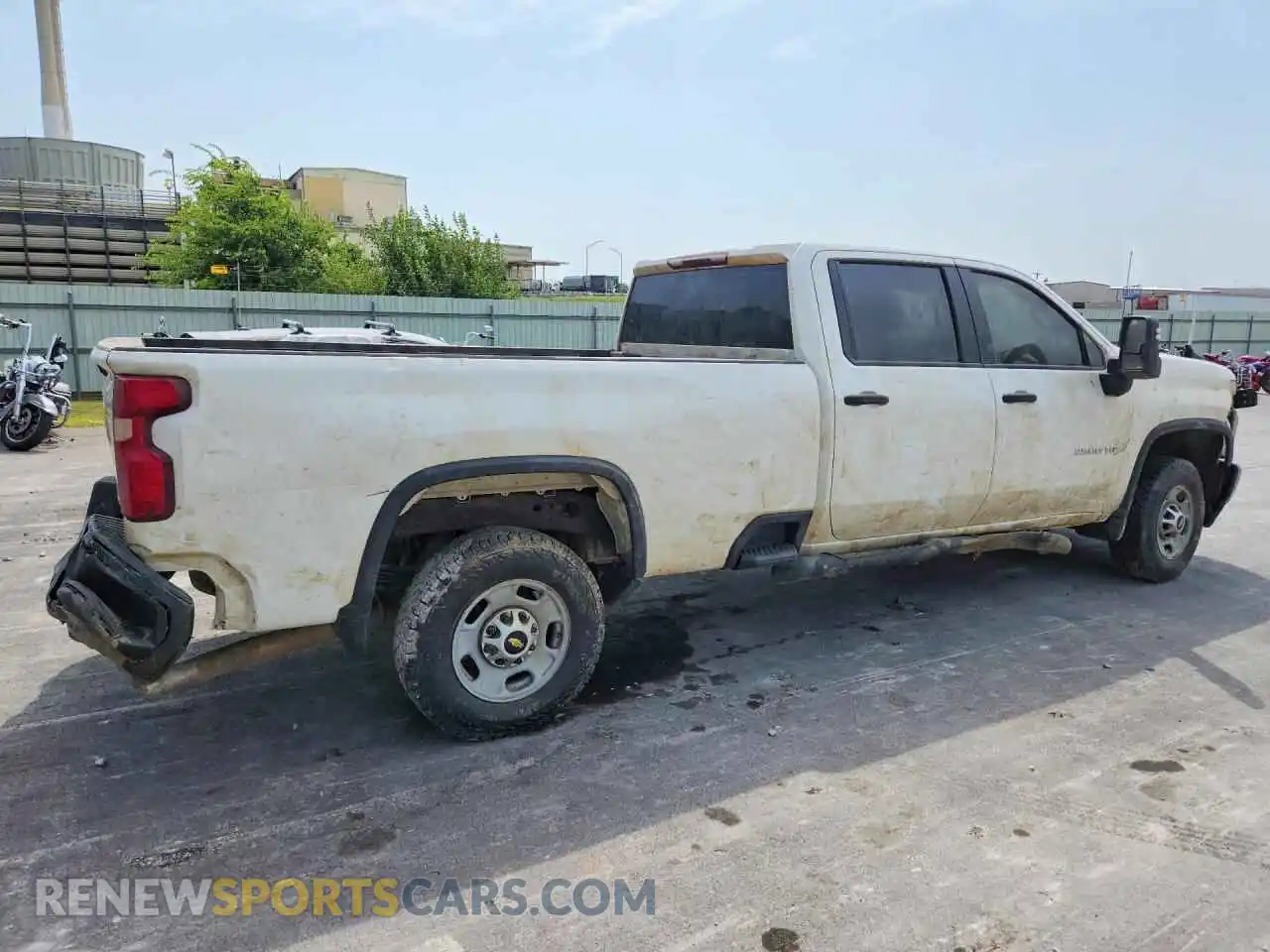 3 Photograph of a damaged car 1GC4WLE70MF162334 CHEVROLET SILVERADO 2021