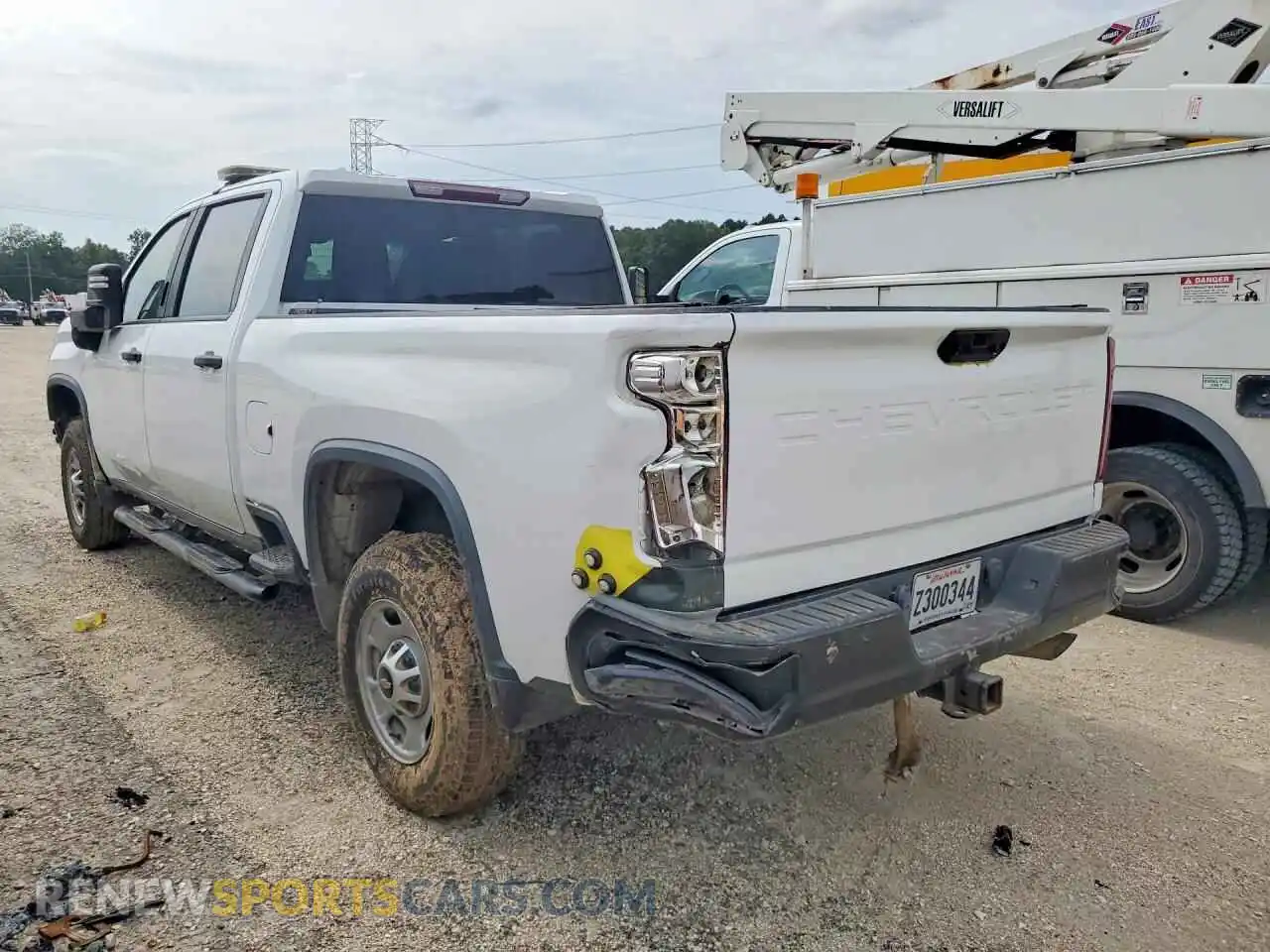 2 Фотография поврежденного автомобиля 1GC4WLE76MF190073 CHEVROLET SILVERADO 2021