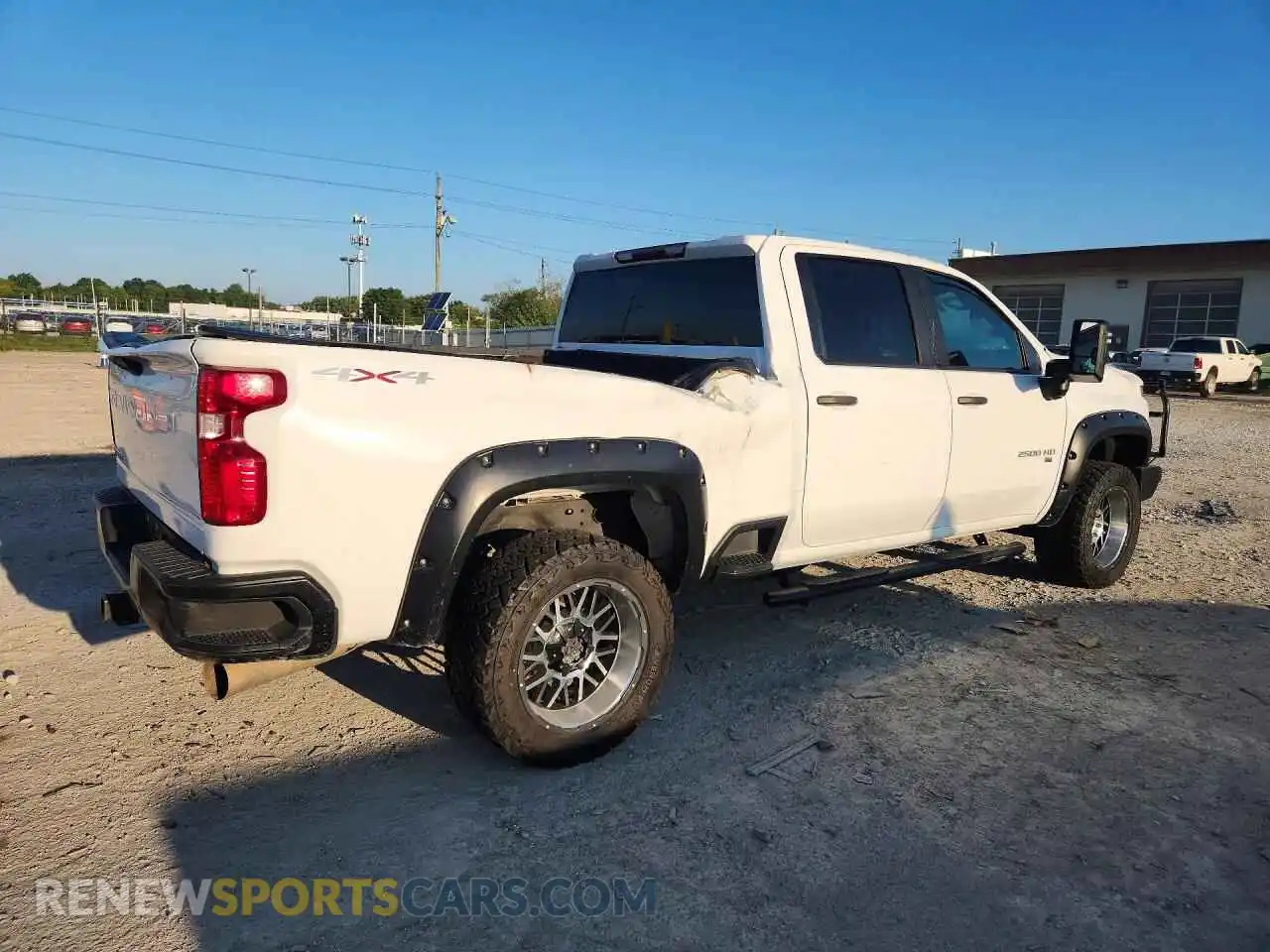 3 fotografías del automóvil dañado 1GC4YLEY3MF113423 CHEVROLET SILVERADO 2021